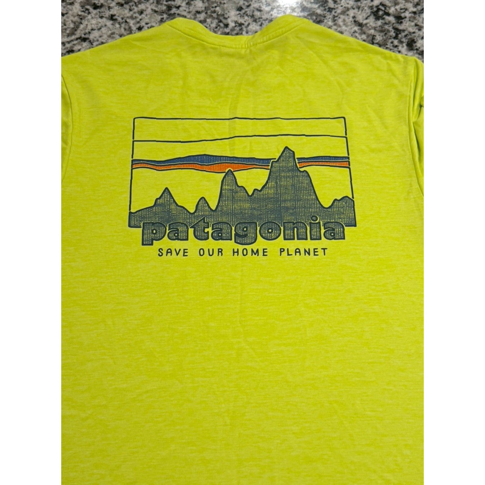 Patagonia Patagonia Shirt Women S Gray/Yellow Capilene Cool Daily Tee Hiking Comfort Casual Slimming Athletic Shirt Womens Size S / US 4 / IT 40 - 8 Thumbnail