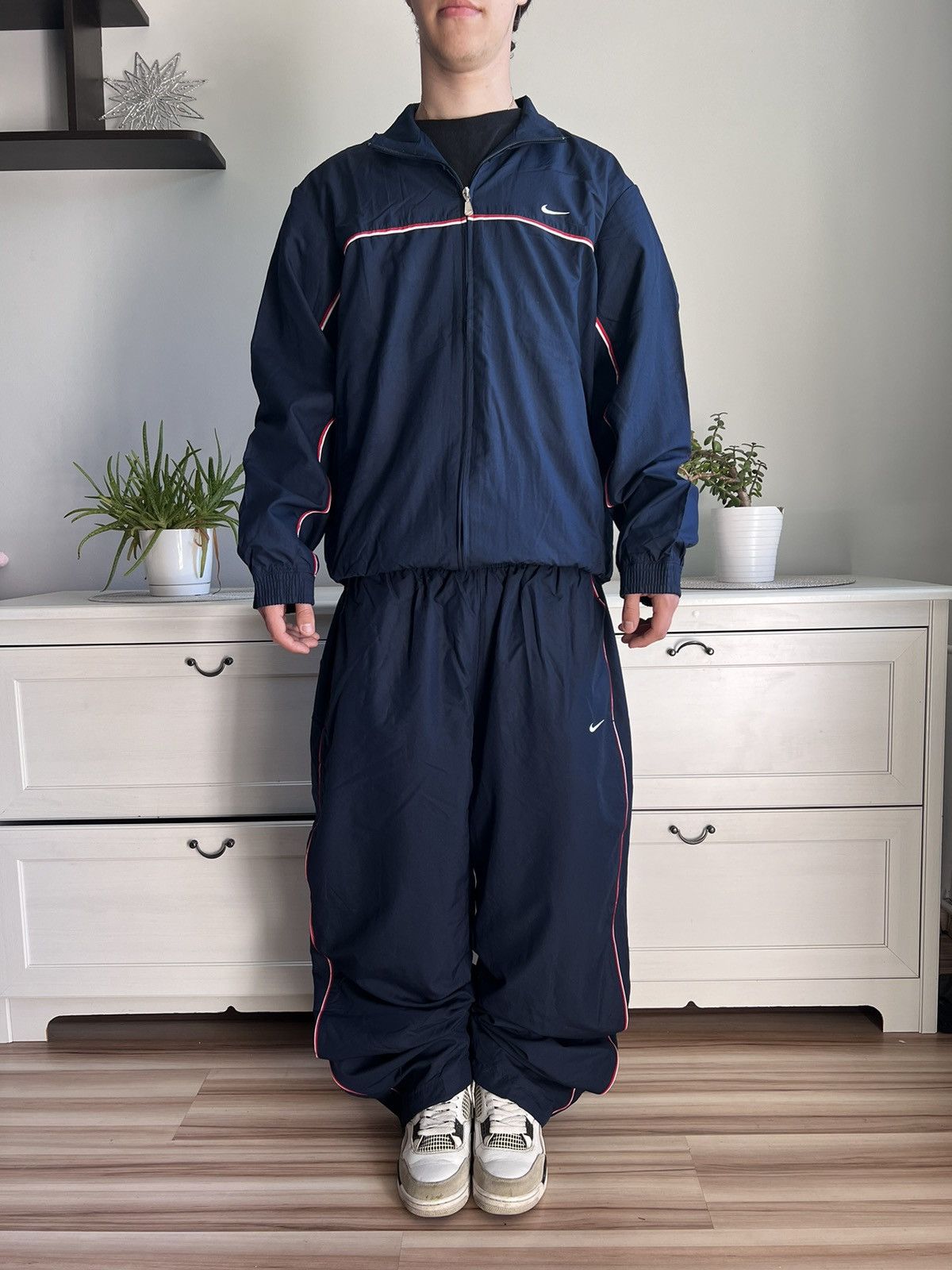 Old nike tracksuits shop