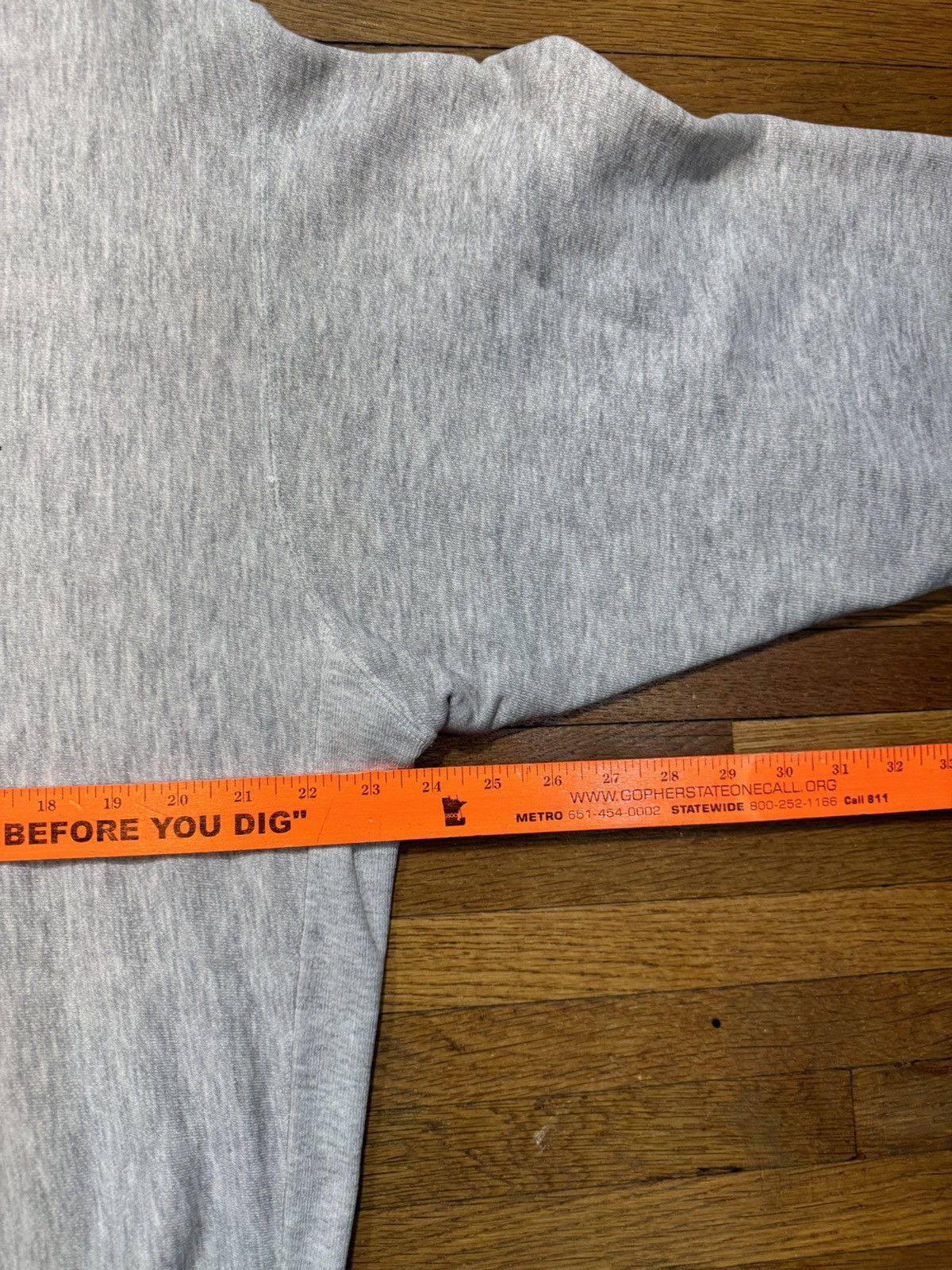 Vintage Vintage Oppenheimer Law Firm Sweatshirt Size US XL / EU 56 / 4 - 6 Thumbnail