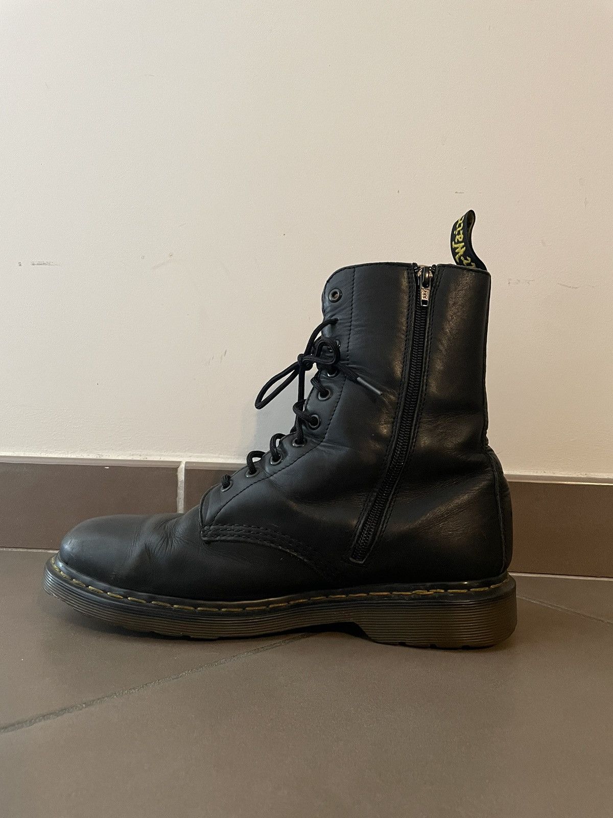Dr. Martens × Yohji Yamamoto 2007 AW - 10 eye boot Size US 9 / EU 42 - 11 Thumbnail