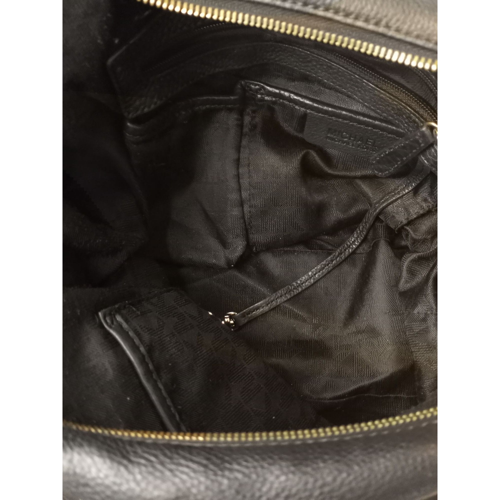 Michael Kors MICHAEL Michael Kors Leather Chandler Grained Leather Shou Size ONE SIZE - 12 Thumbnail