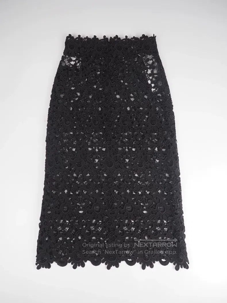 Valentino Valentino Black Lace Cut-Out Midi Skirt Size 39" - 2 Thumbnail