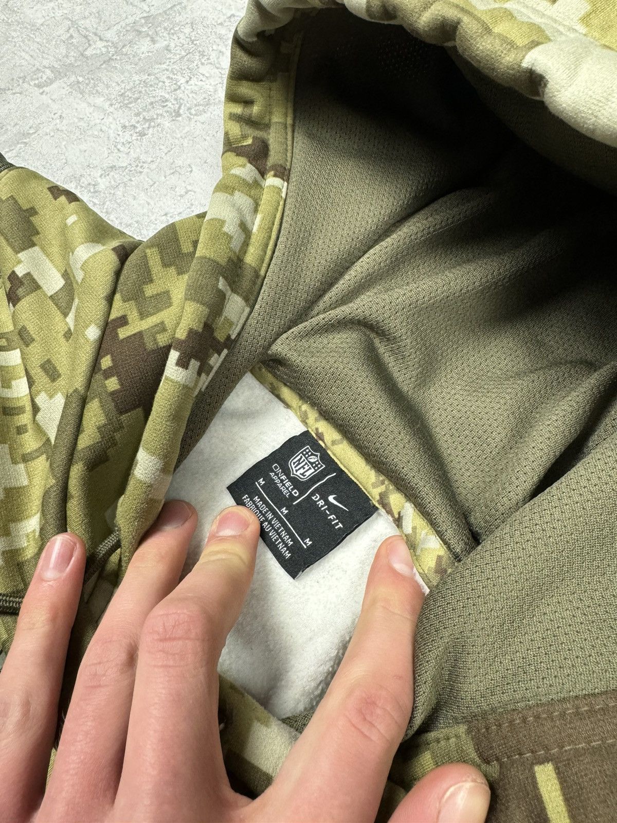 NFL Nike New York Giants Salute To Service Hoodie Camo Size M Size US M / EU 48-50 / 2 - 15 Thumbnail