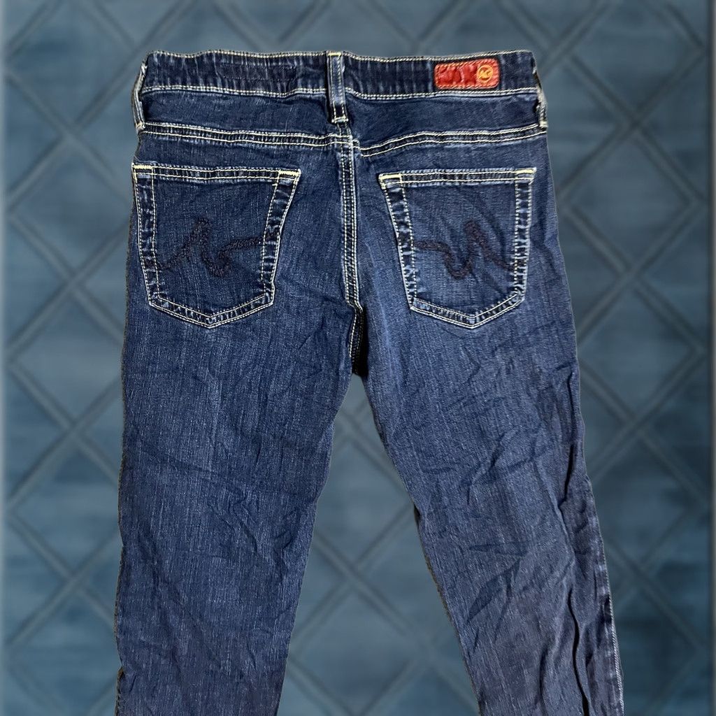 Vintage AG Adriano Goldschmied The Stilt Jeans Blue Dark Wash 26R Women's denim 5-Pocket Crop Straight Adult Regular Jeans Size 26" / US 2 / IT 38 - 1 Thumbnail