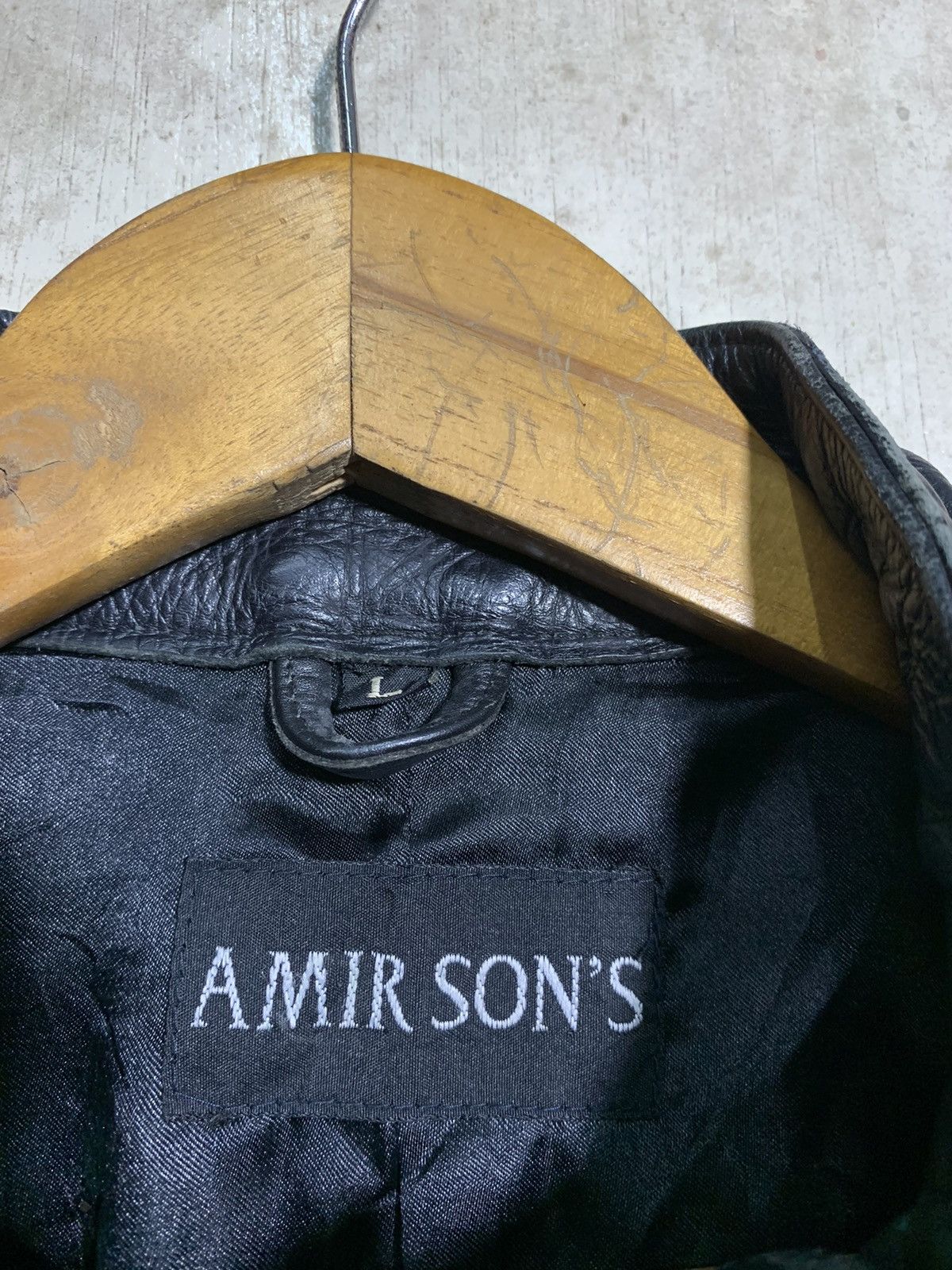 Genuine Leather 🔥BLACK LEATHER BIKERS JACKETS CAFERACER Size US L / EU 52-54 / 3 - 11 Thumbnail