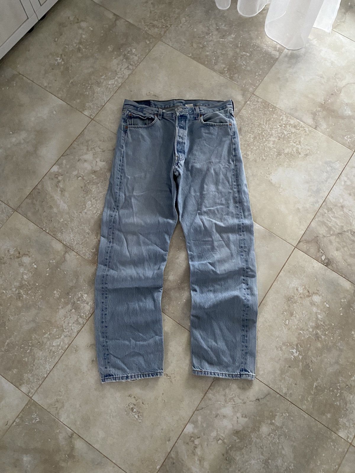 Levi's Vintage Levis Baggy Jeans Blue 501 Usa 2000s Y2K Streetwear Size US 35 - 3 Thumbnail