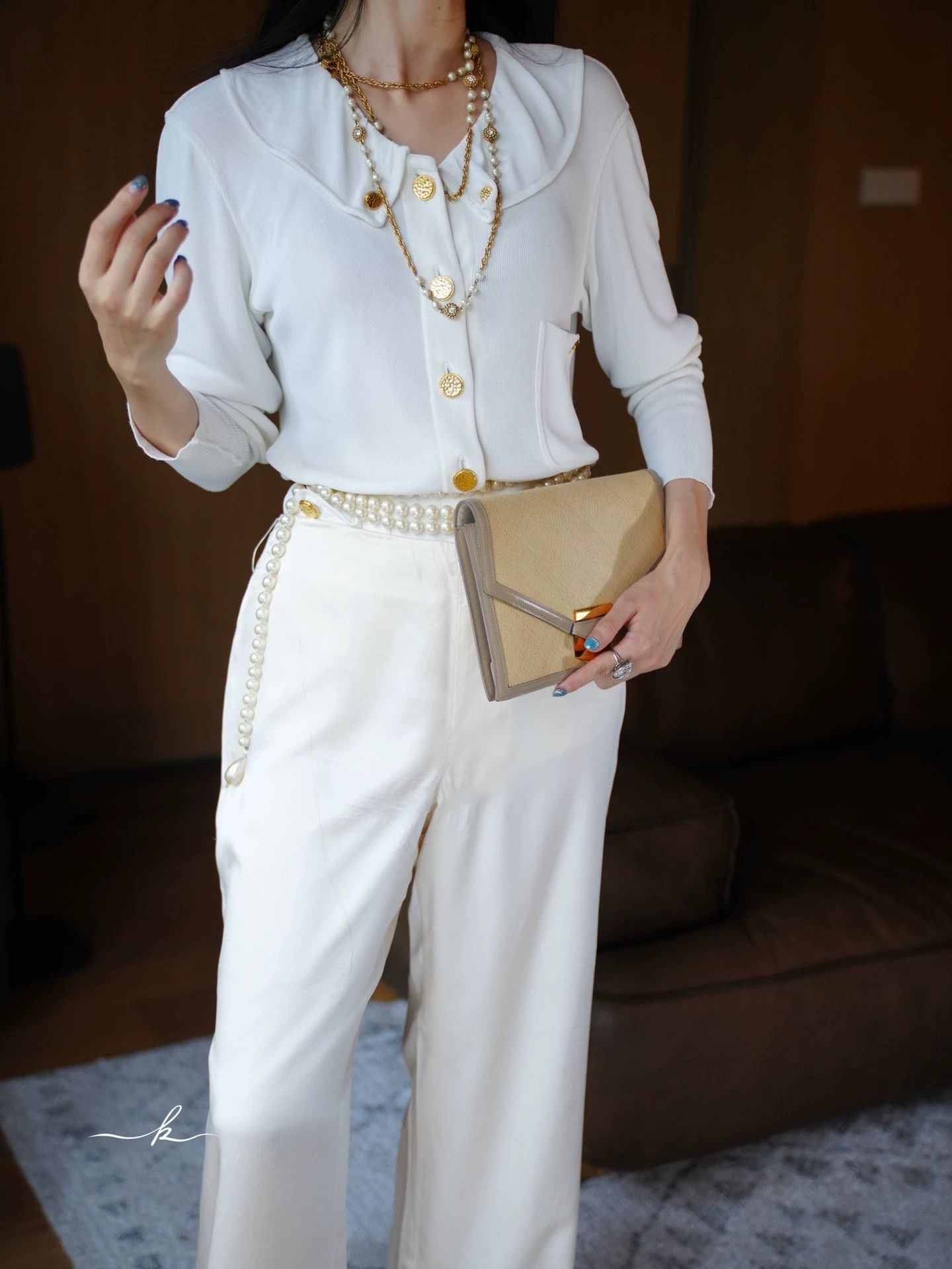 Chanel Chanel Vintage White Collared Knit Sweater w/ Gold Buttons Size S / US 4 / IT 40 - 8 Thumbnail