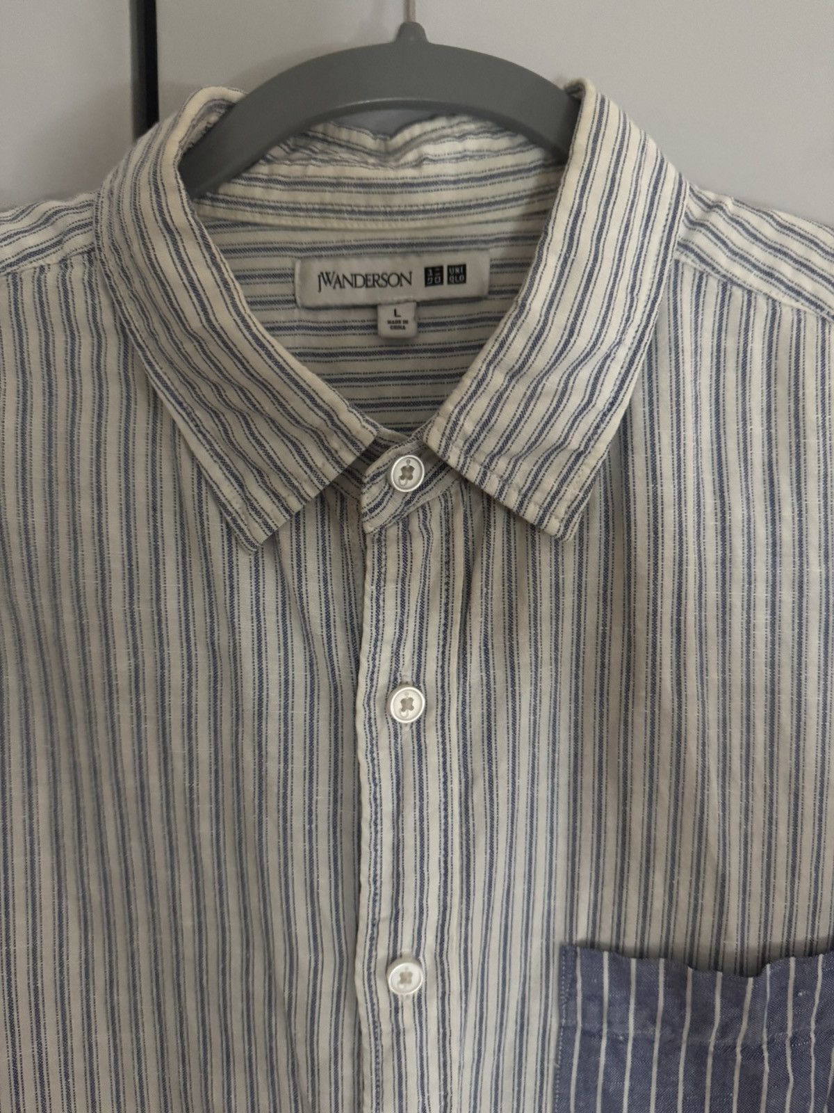 JW Anderson × Uniqlo JW Anderson Short Sleeve Button Up Size US L / EU 52-54 / 3 - 2 Thumbnail