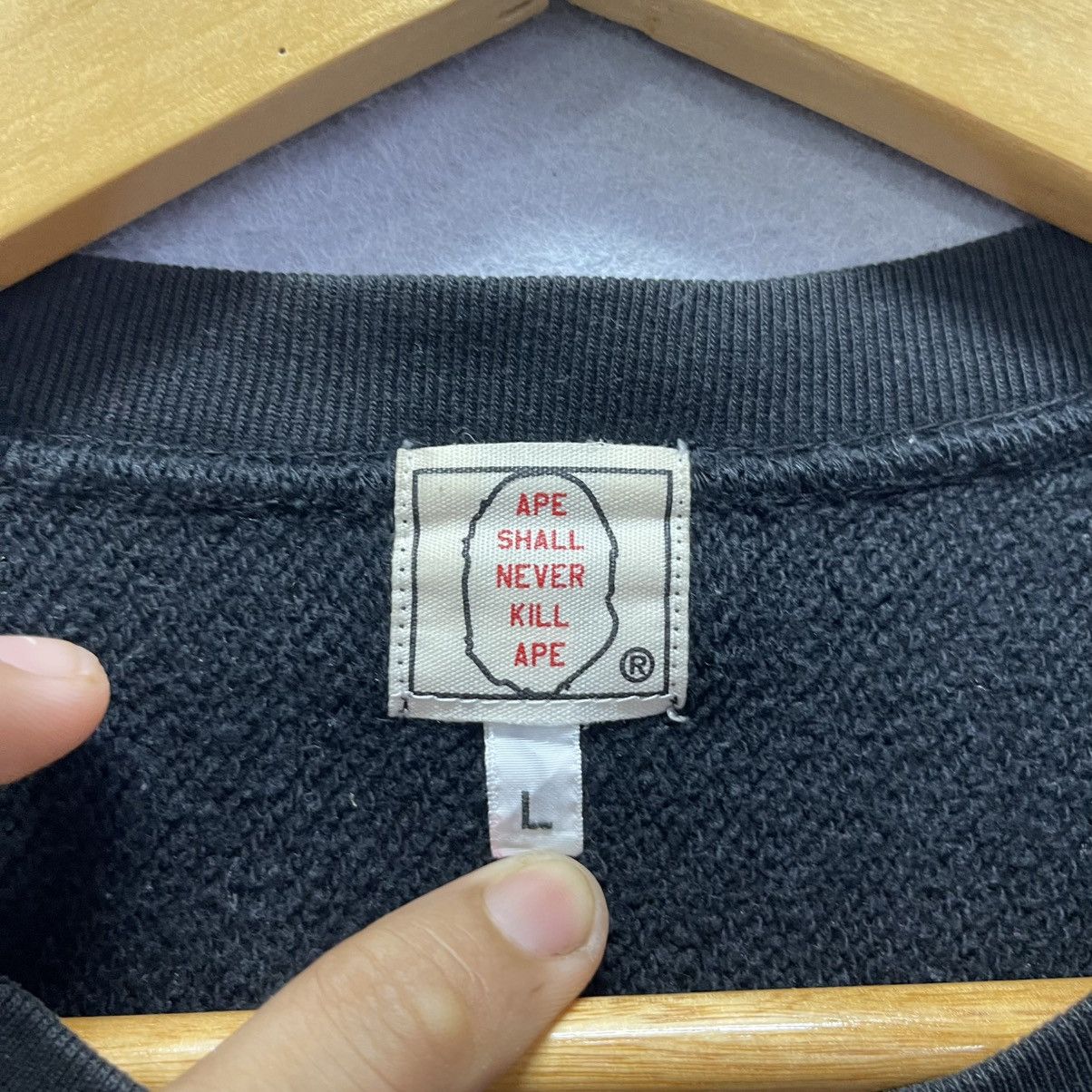 Bape Vintage A Bathing Ape BAPE “Busy Works” Crewneck Sweatshirt Size US L / EU 52-54 / 3 - 8 Thumbnail