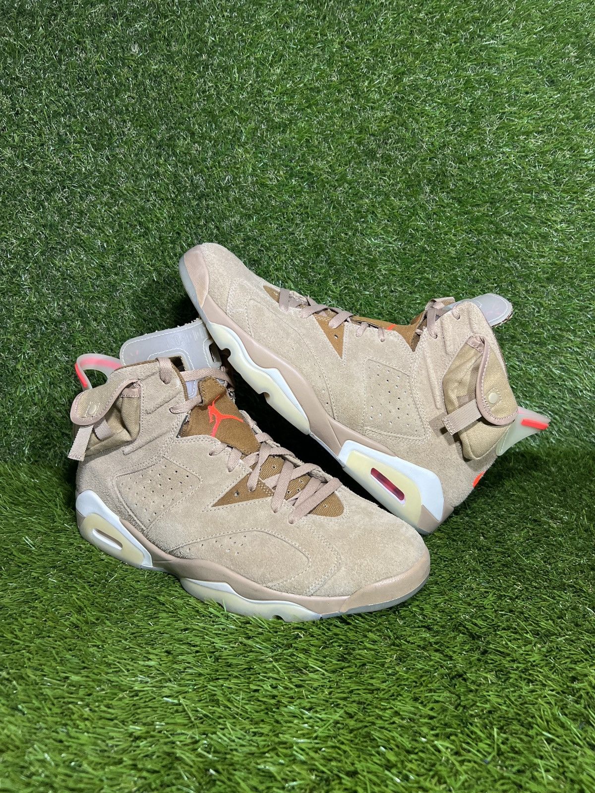 Nike Air Jordan Retro x Travis Scott British Khaki