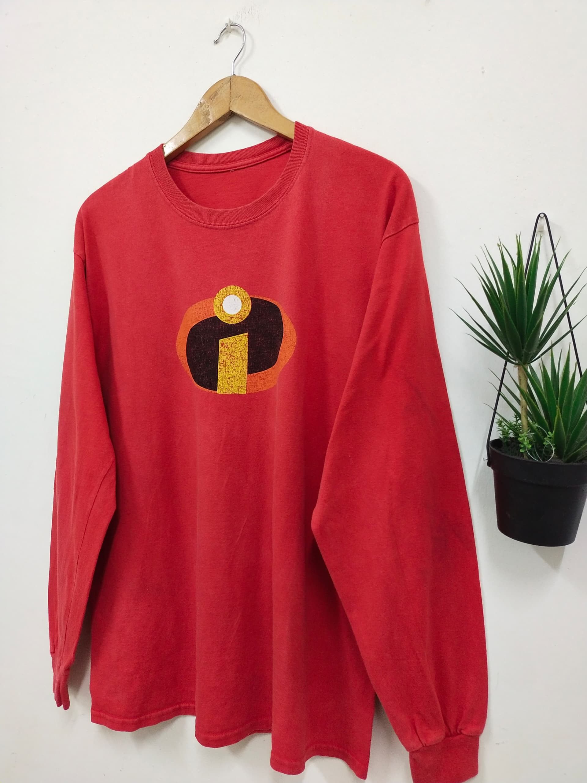 Cartoon Network Vintage The Incredibles Movie Cartoon graphic tee Size US L / EU 52-54 / 3 - 4 Thumbnail