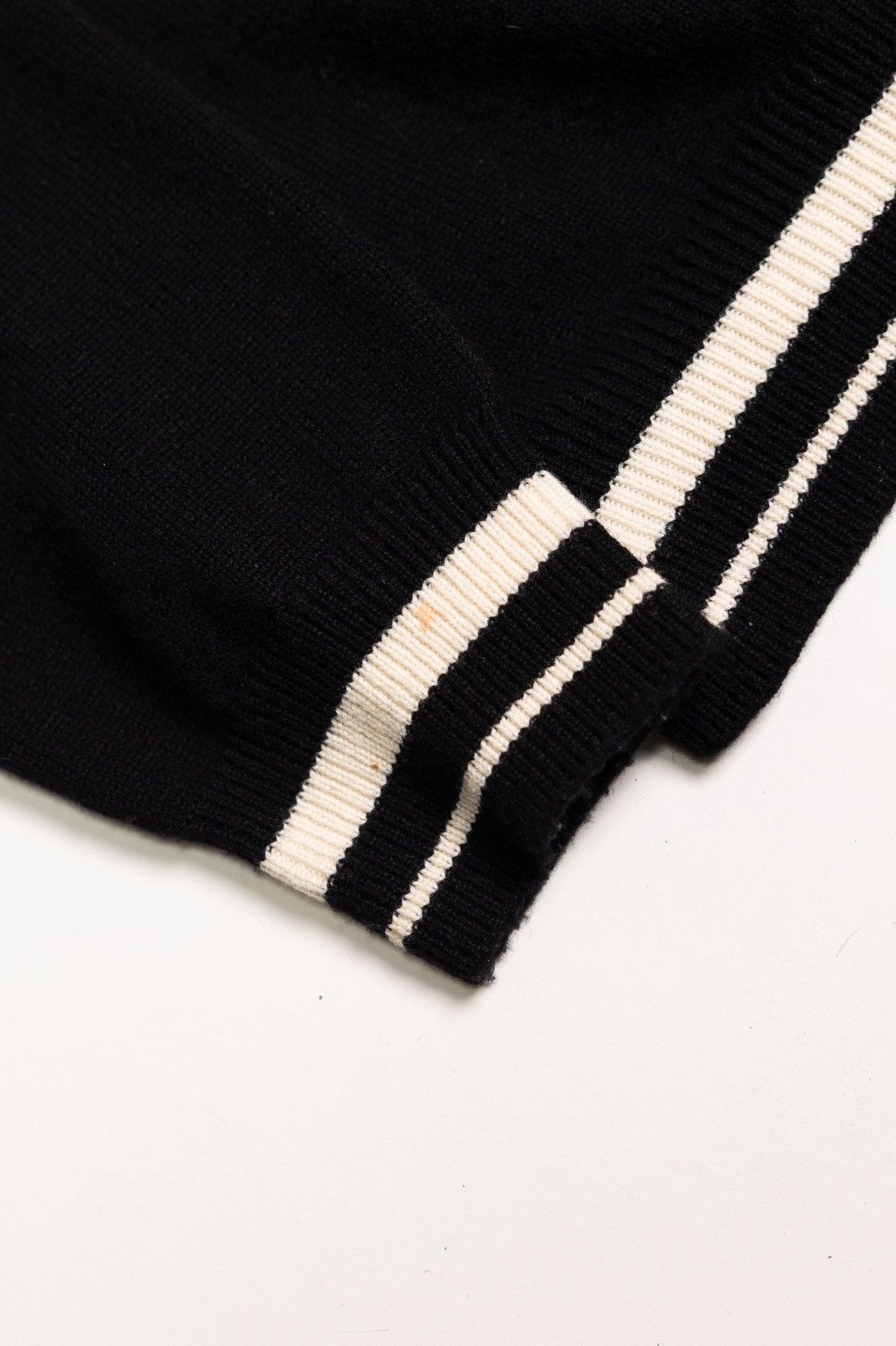 Dolce & Gabbana Dolce & Gabbana Cashmere Logo Sweater Size US L / EU 52-54 / 3 - 4 Thumbnail