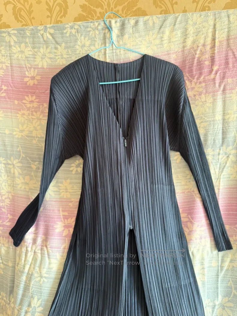 Issey Miyake Issey Miyake Royal Blue Long Sleeve Long Top Size L / US 10 / IT 46 - 2 Thumbnail