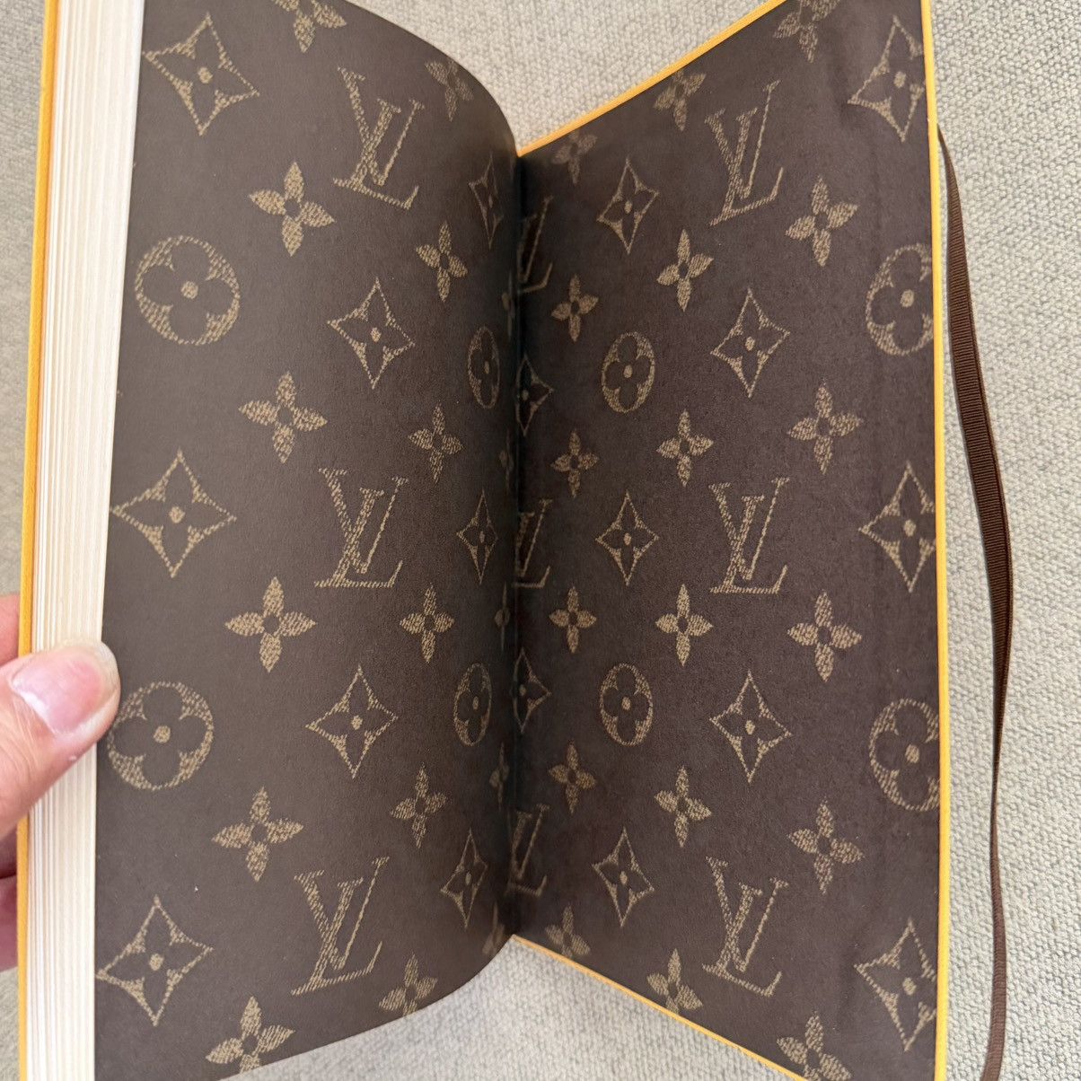 Louis Vuitton Limited Edition LV NYC notebook Size ONE SIZE - 4 Thumbnail