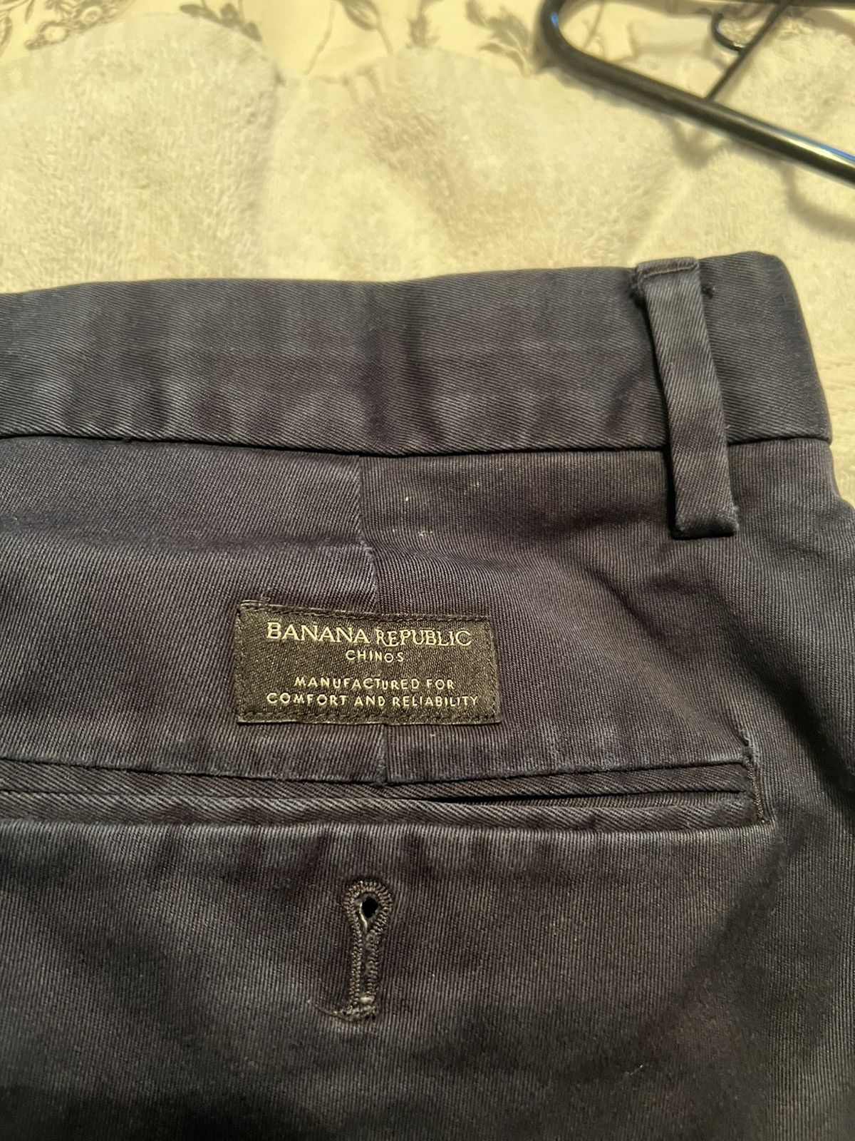 Banana Republic Banana Republic Men’s Navy Chinos - 32x30 Size US 32 / EU 48 - 3 Thumbnail