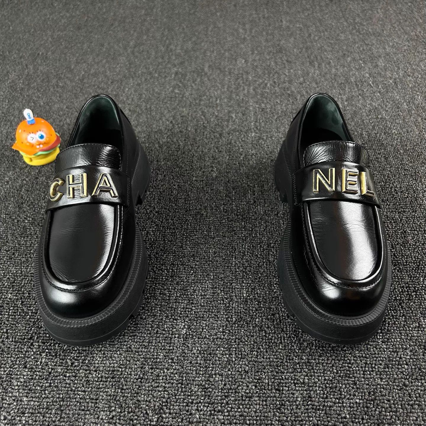 Chanel Chanel 24b Platform Loafer Black 36 Classic Metal Buckle Size US 5.5 / IT 35.5 - 2 Thumbnail