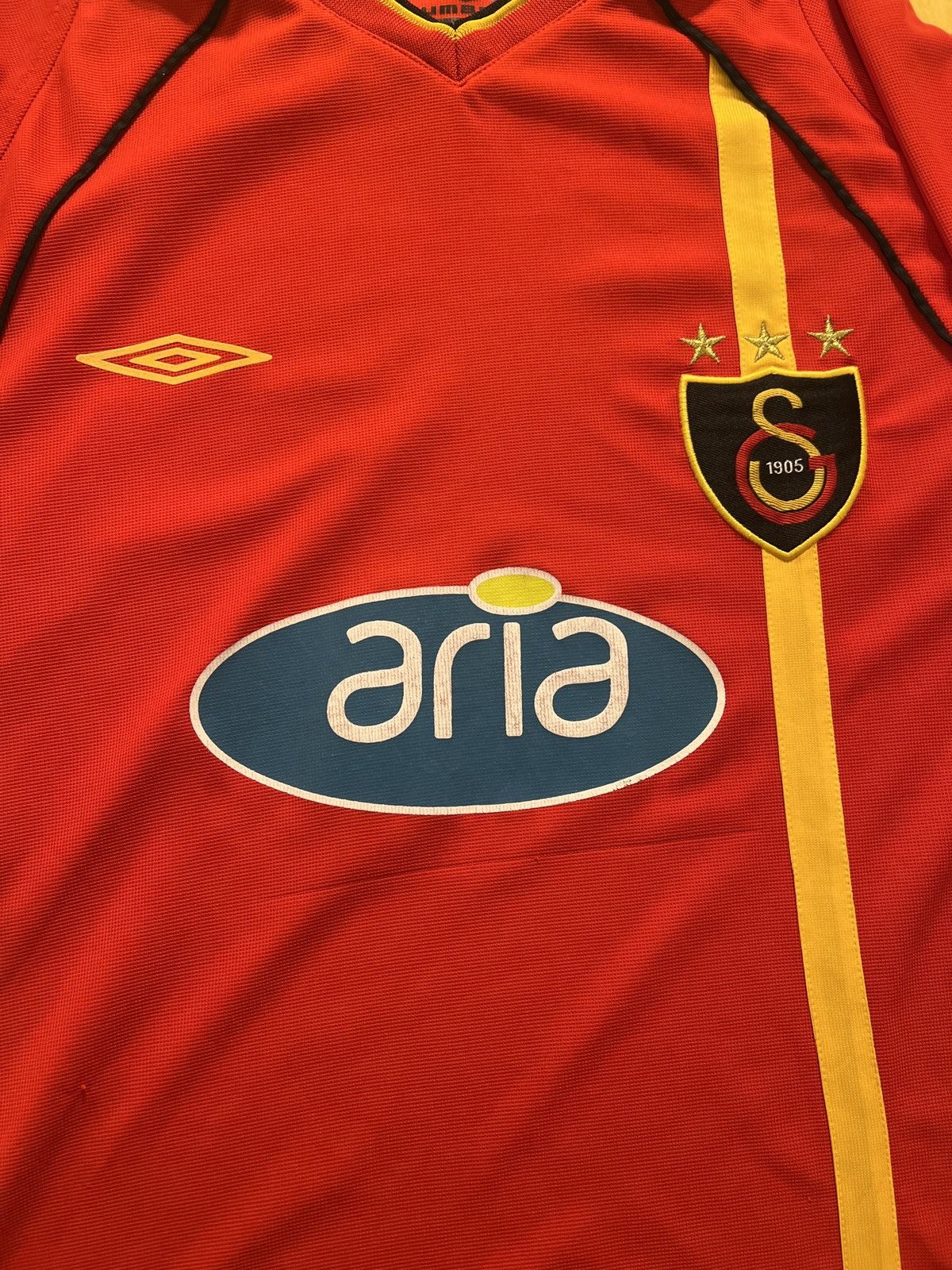 Umbro Galatasaray 2002/03 Away Jersey Size US L / EU 52-54 / 3 - 2 Thumbnail