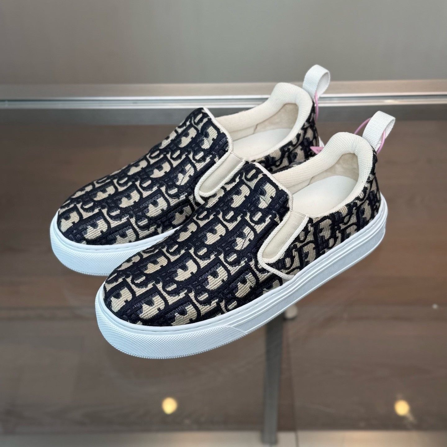 Dior Dior Blue Lowtop Sneakers it_37-5 Women Size US 7.5 / IT 37.5 - 1 Thumbnail
