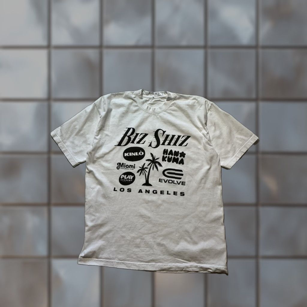 Market Market Studios Los Angeles Sponsor Graphic White Short Sleeve T-Shirt LG Men Shirt Angel 90s? Size US L / EU 52-54 / 3 - 1 Thumbnail