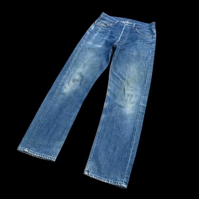 Vintage Levis 501 lightwash dirty faded jean 90s usa W30x29