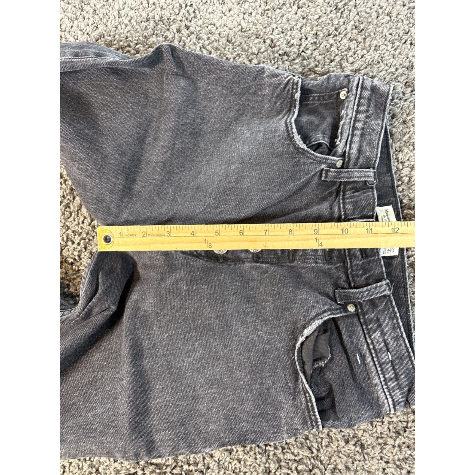 Abercrombie & Fitch Abercrombie & Fitch The Crop Wide Leg Ultra High Rise Black Size 27x25 Jeans Size ONE SIZE - 5 Thumbnail