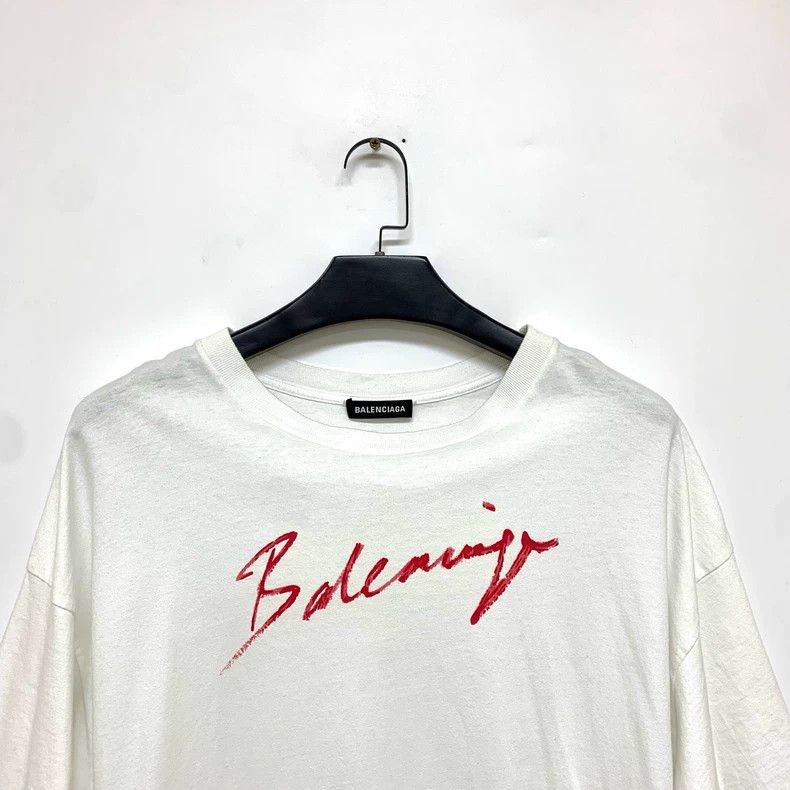 Balenciaga Balenciaga Short sleeves with cursive logo Size US S / EU 44-46 / 1 - 6 Thumbnail