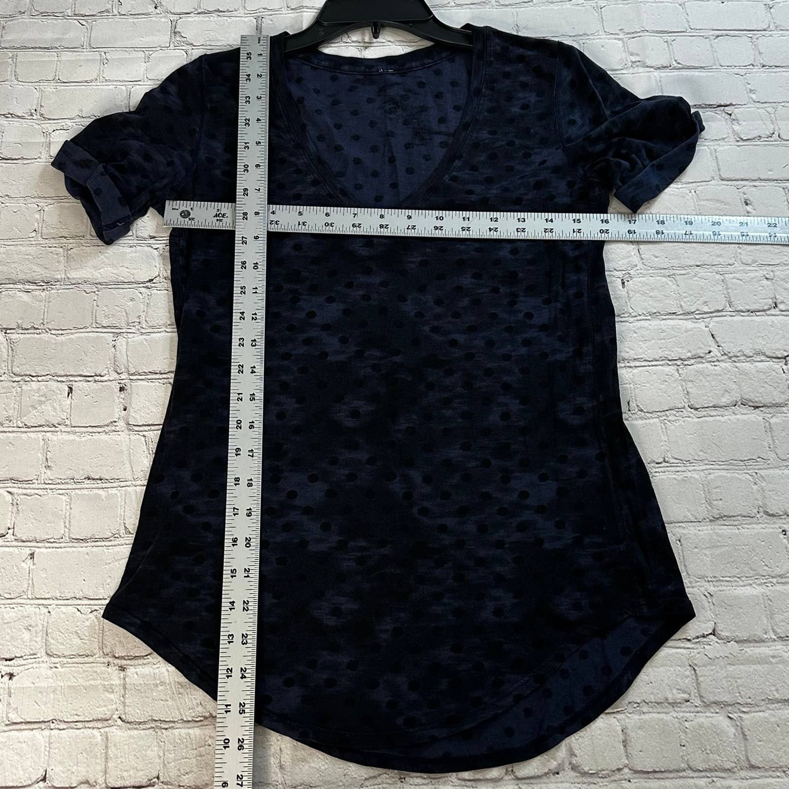 Lululemon Lululemon tee Size US M / EU 48-50 / 2 - 5 Thumbnail