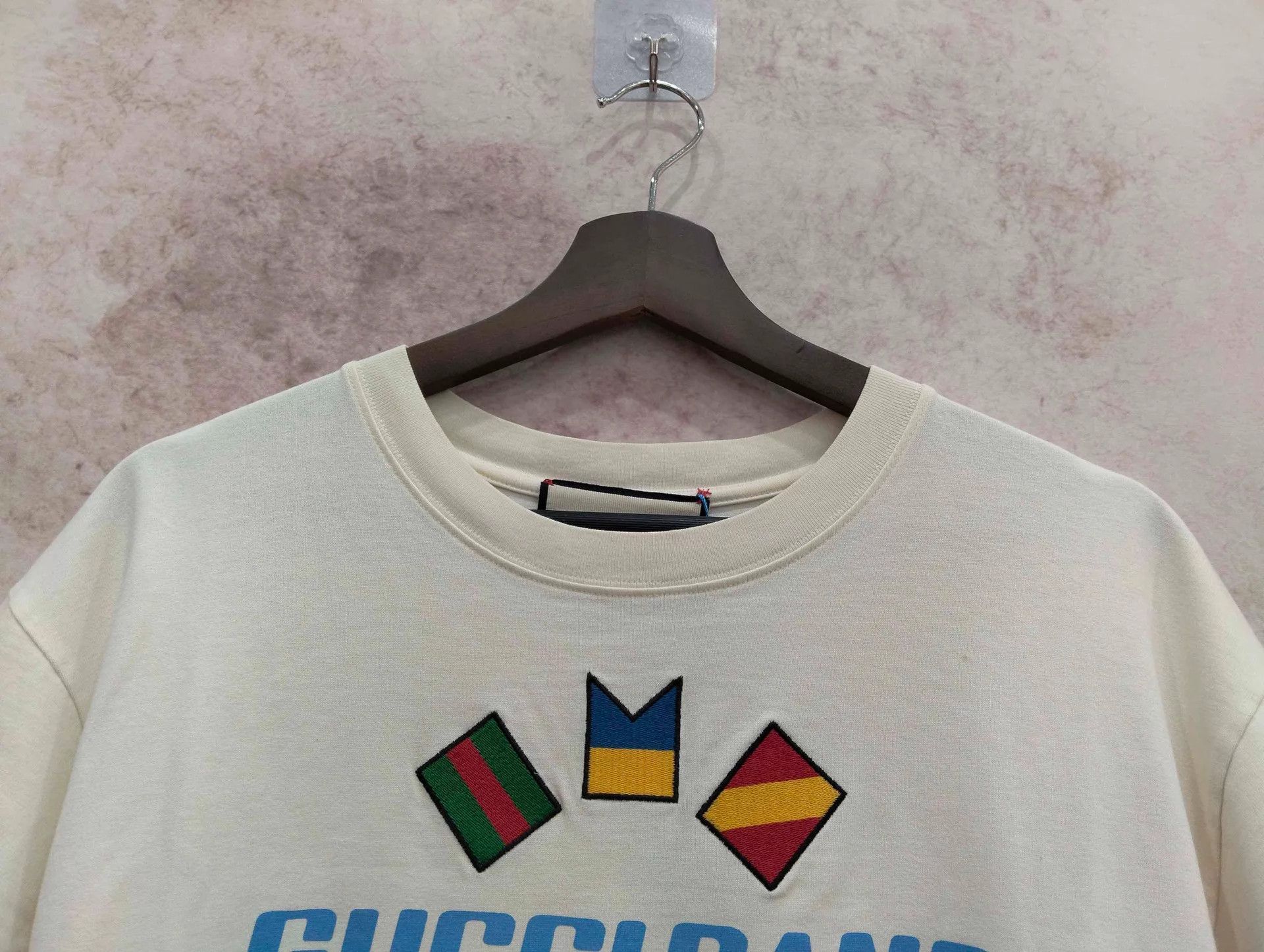 Gucci Gucci Flag Short Sleeve T-shirt M 95 New Size US M / EU 48-50 / 2 - 3 Thumbnail