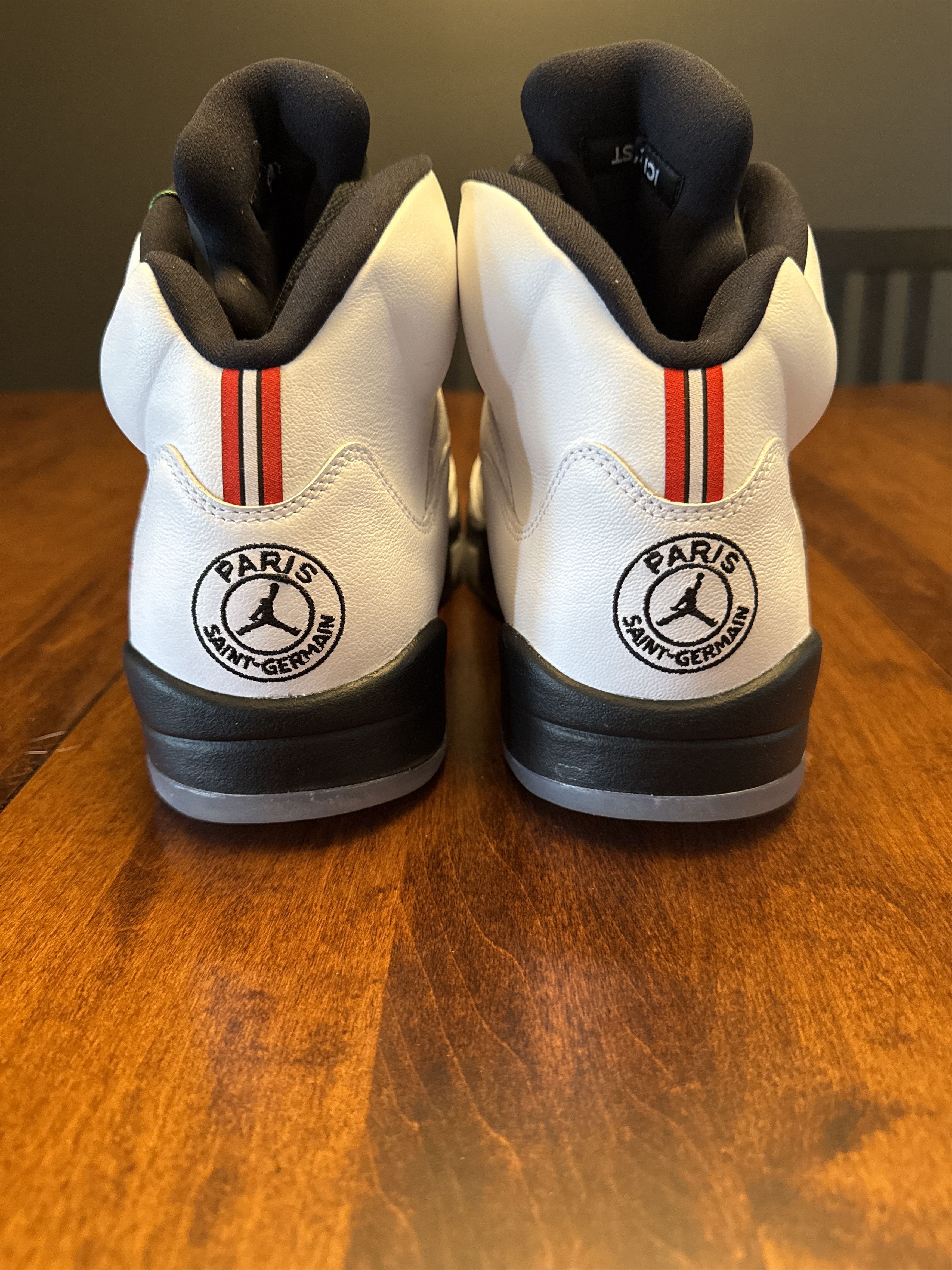 Jordan Brand Friends and Family PSG Jordan 5 Size US 12.5 / EU 45-46 - 4 Thumbnail