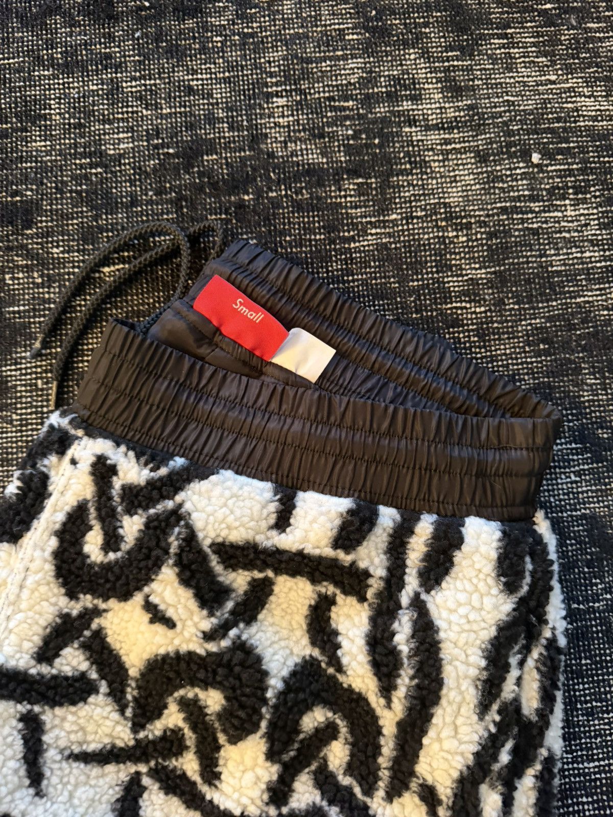 Supreme Supreme Tribal Gortex Fleece Sweatpants NWT Size US 36 / EU 52 - 3 Thumbnail