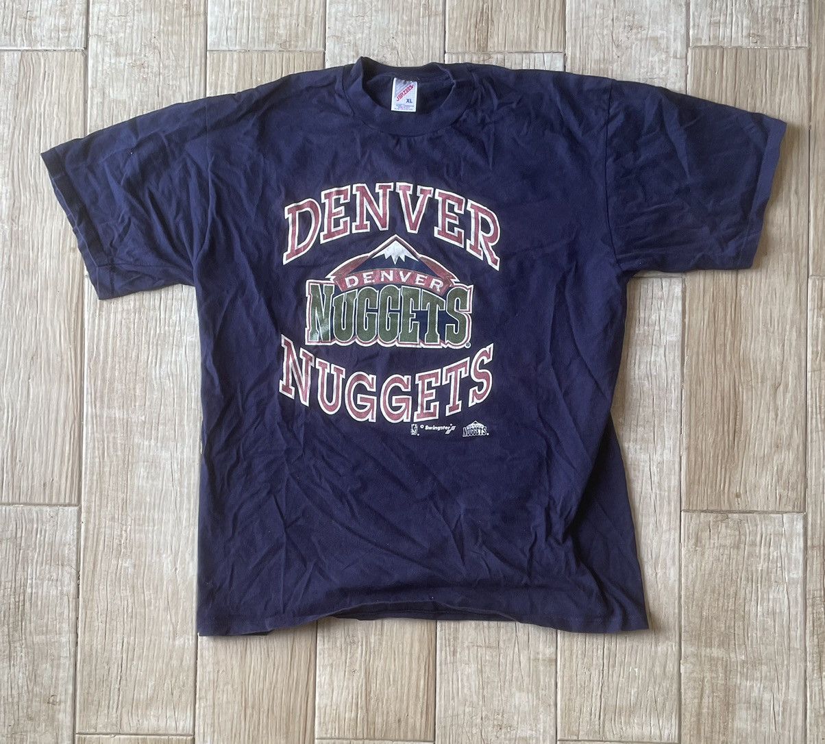NBA × Vintage “Vintage Denver Nuggets NBA T-Shirt - Navy 90s Sportswear” Size US XL / EU 56 / 4 - 1 Thumbnail