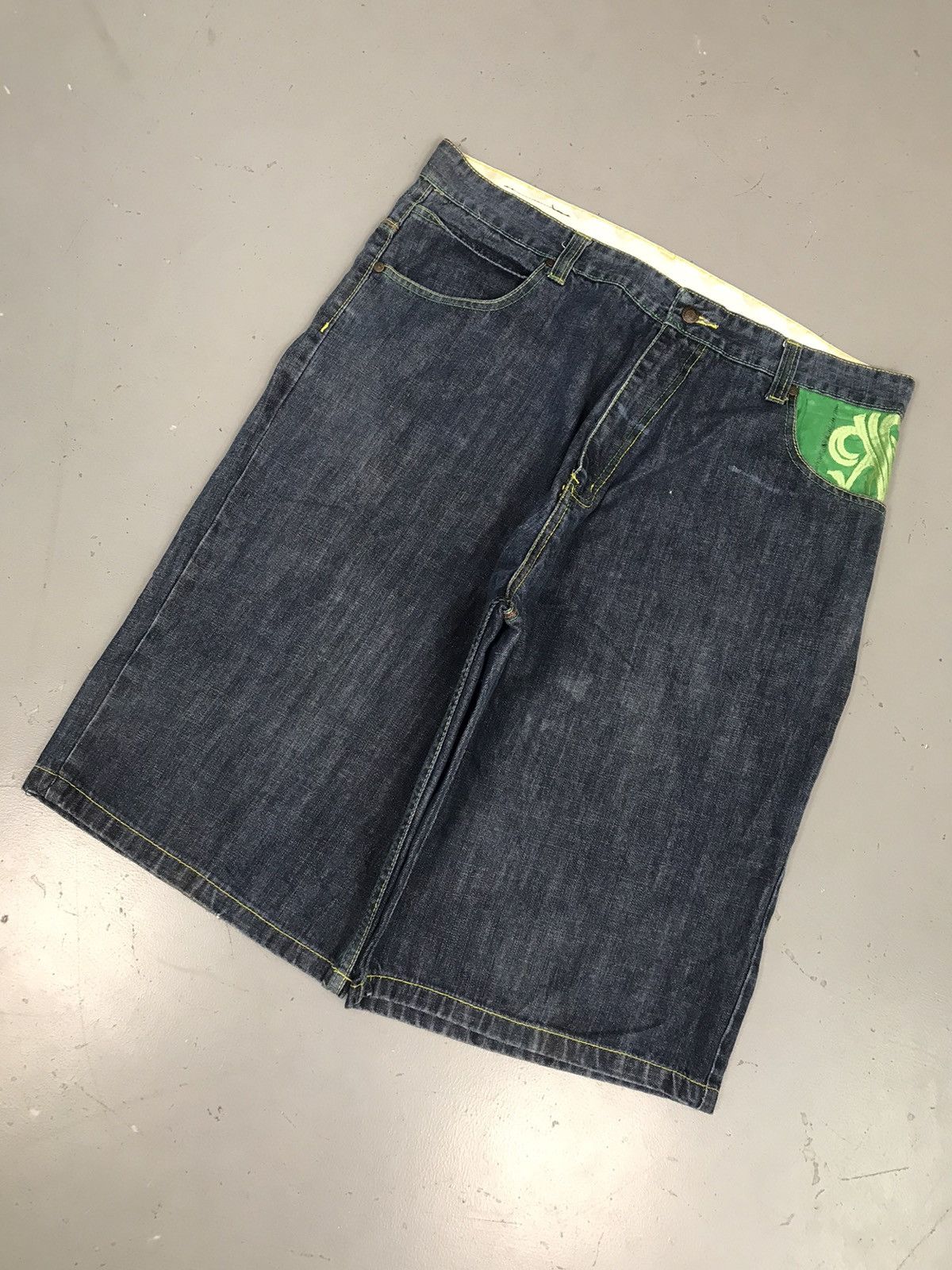 Coogi × Vintage Vintage Coogi embroidered denim short Size US 39 - 4 Thumbnail
