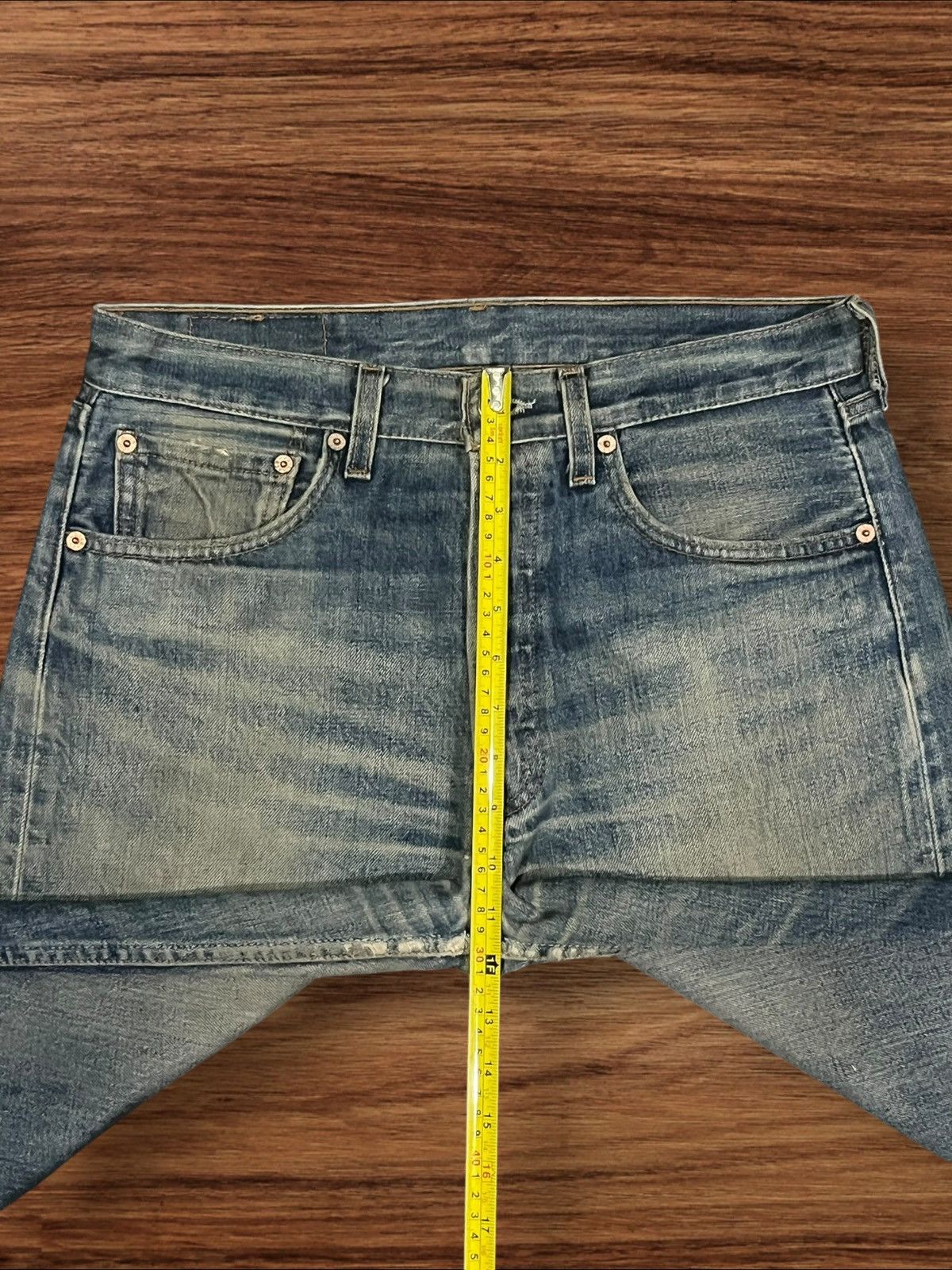 Levi's Vintage 90s Levi’s 501 Button Fly Dark Blue Faded Jeans Size US 31 - 19 Thumbnail
