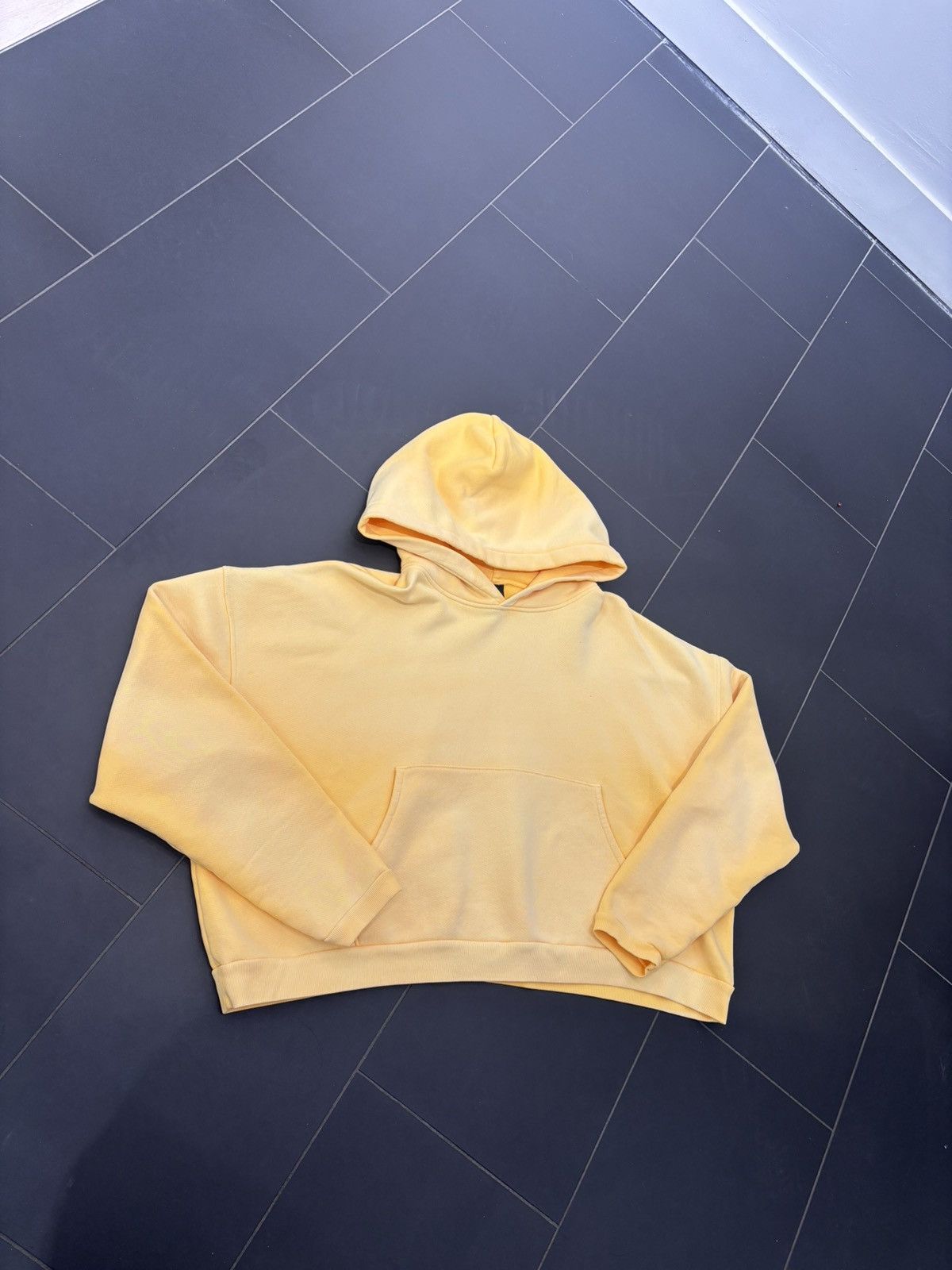 The GV Gallery The GV Gallery Hoodie ‘Saffron’ Size US XL / EU 56 / 4 - 2 Thumbnail