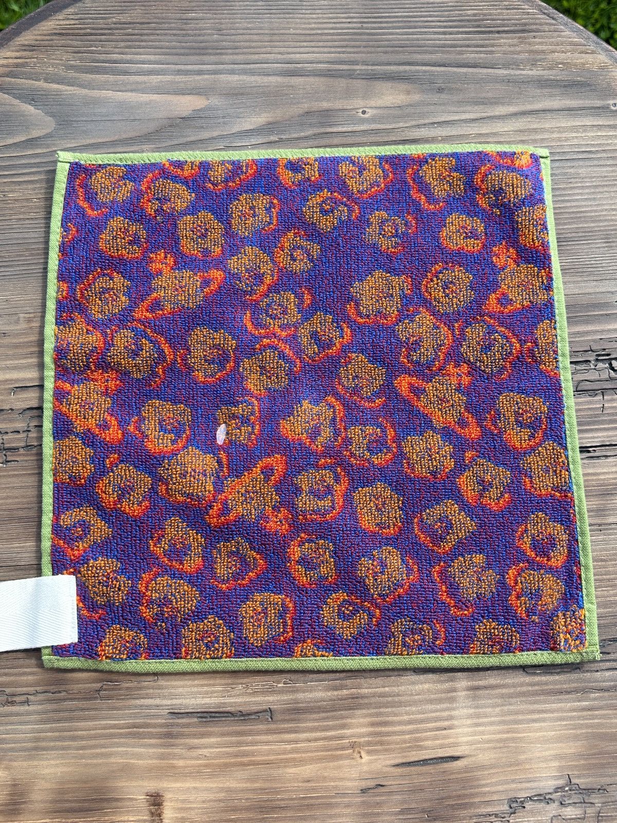 Vivienne Westwood BNWT Vivienne Westwood Flower Mini Hand Towel Handkerchief Size ONE SIZE - 6 Thumbnail