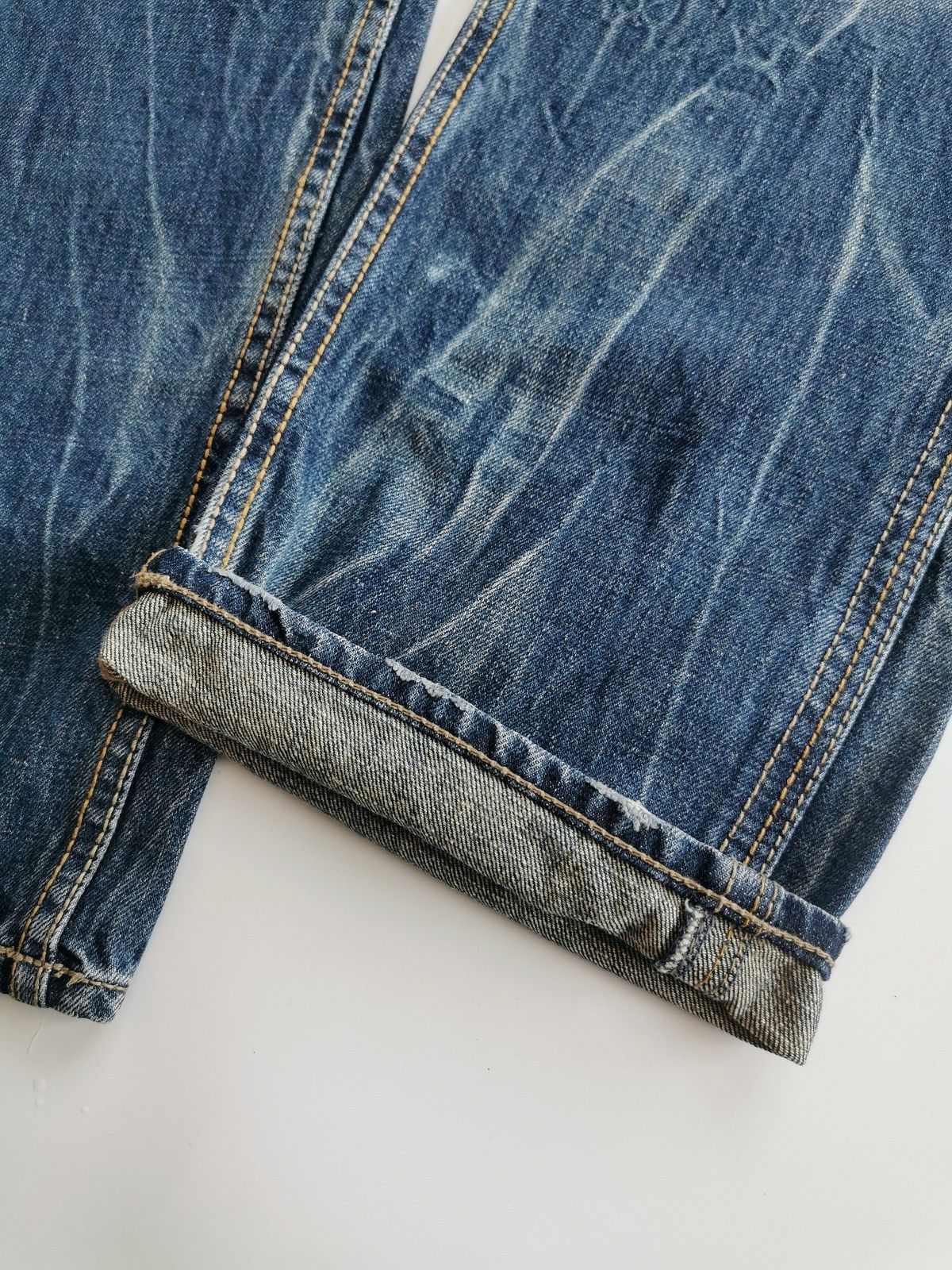 KMRii Back Number Distressed Denim Jeans Size US 32 / EU 48 - 8 Thumbnail