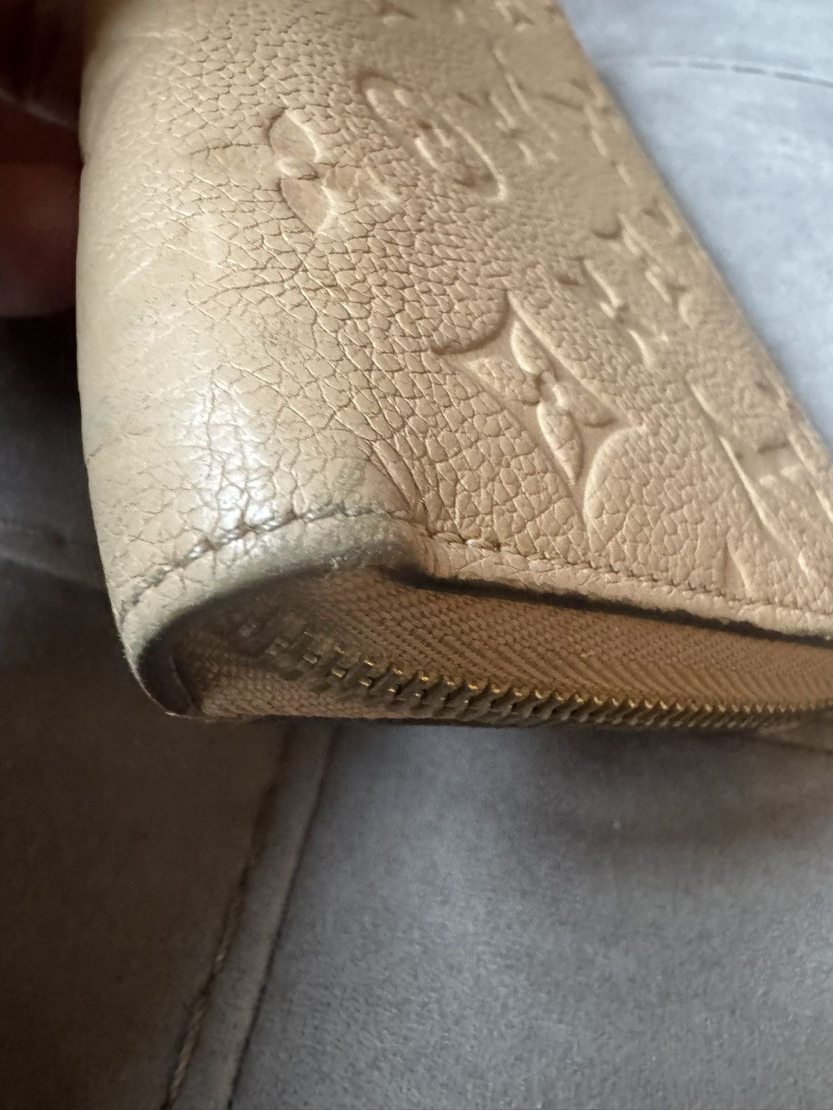 Louis Vuitton LOUIS VUITTON zip wallet purse pouch study all photos & desc Size ONE SIZE - 10 Thumbnail