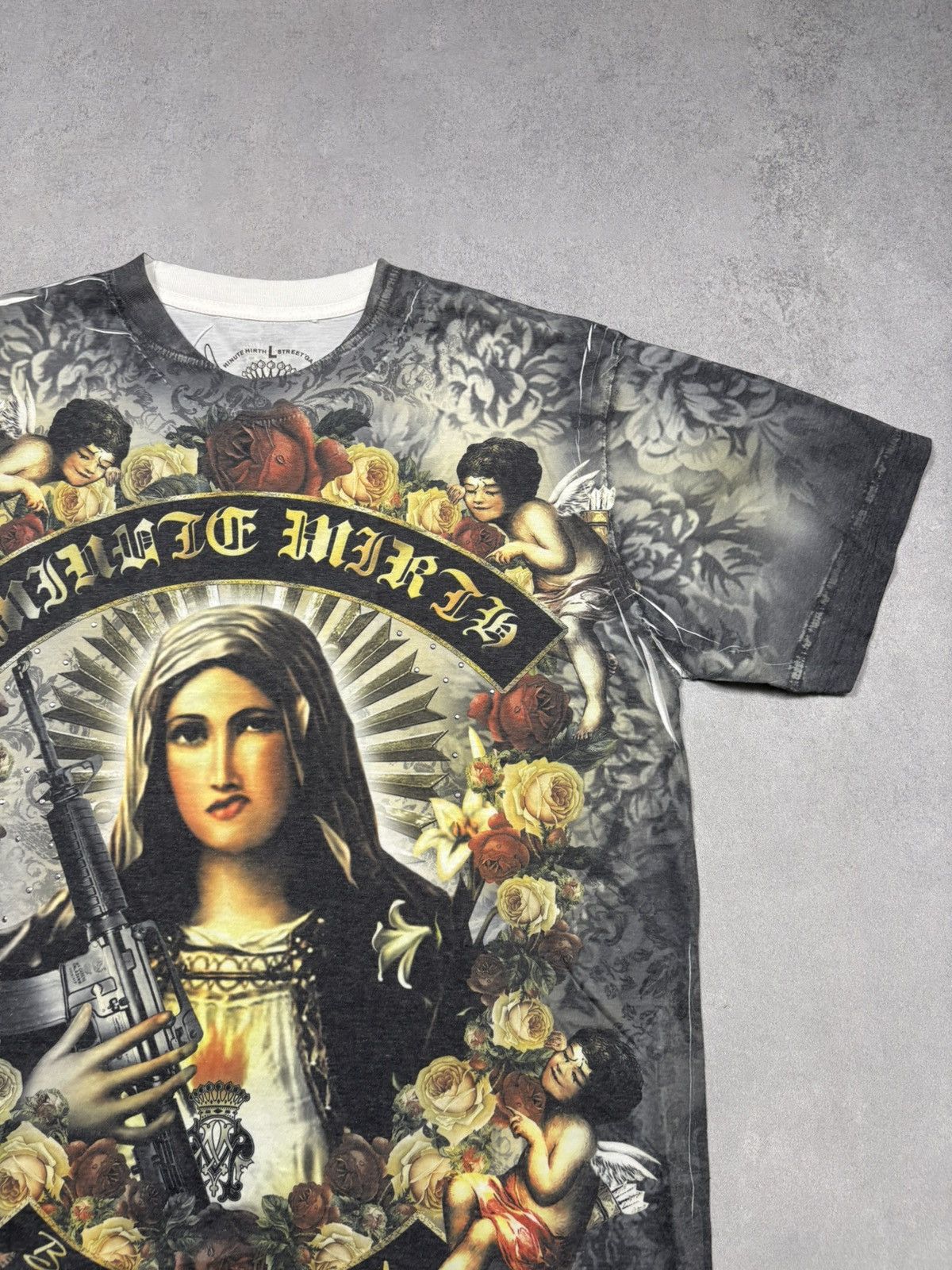 Japanese Brand Minute Mirth Street Gang Virgin Gun All Over Print Art Tee L Size US L / EU 52-54 / 3 - 3 Thumbnail