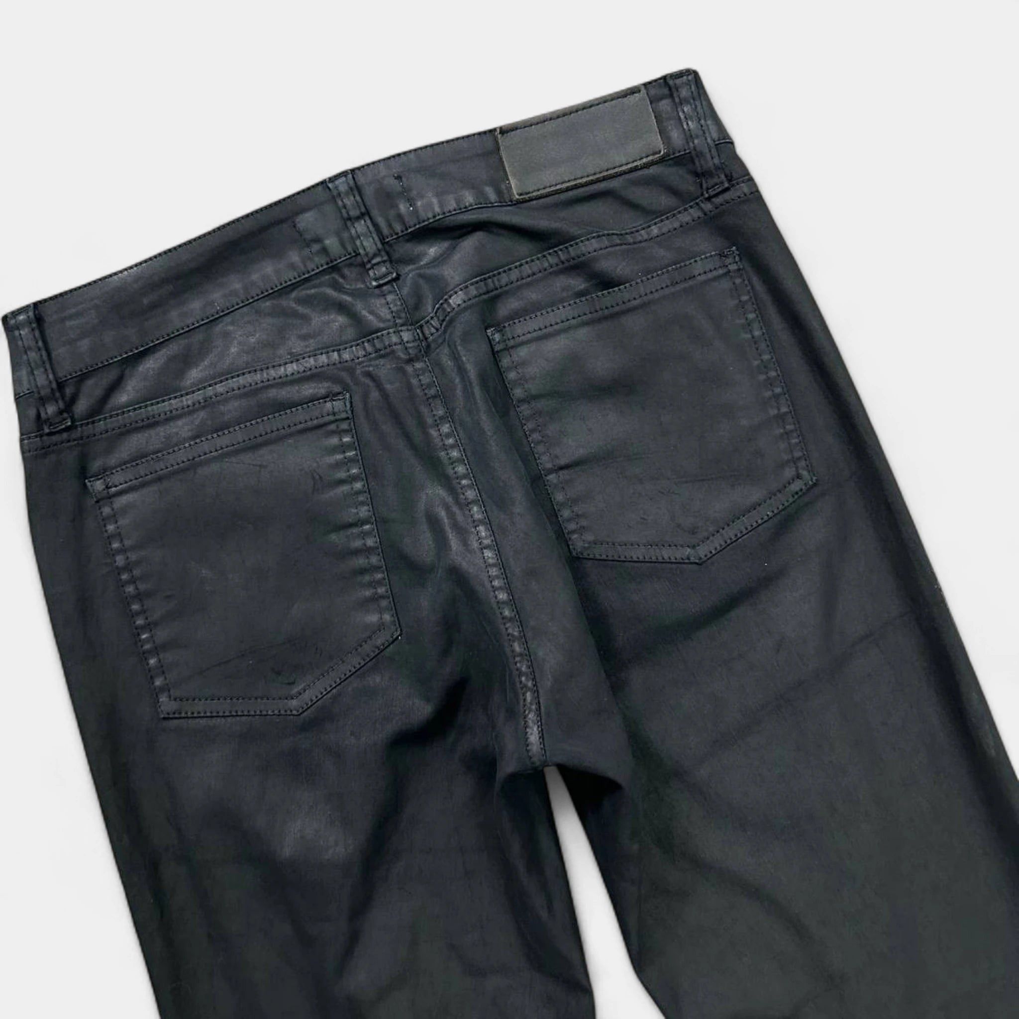 Acne Studios Acne Studios Vintage Avant-Garde Black Coated Denim Skinny J Size 27" / US 4 / IT 40 - 6 Thumbnail