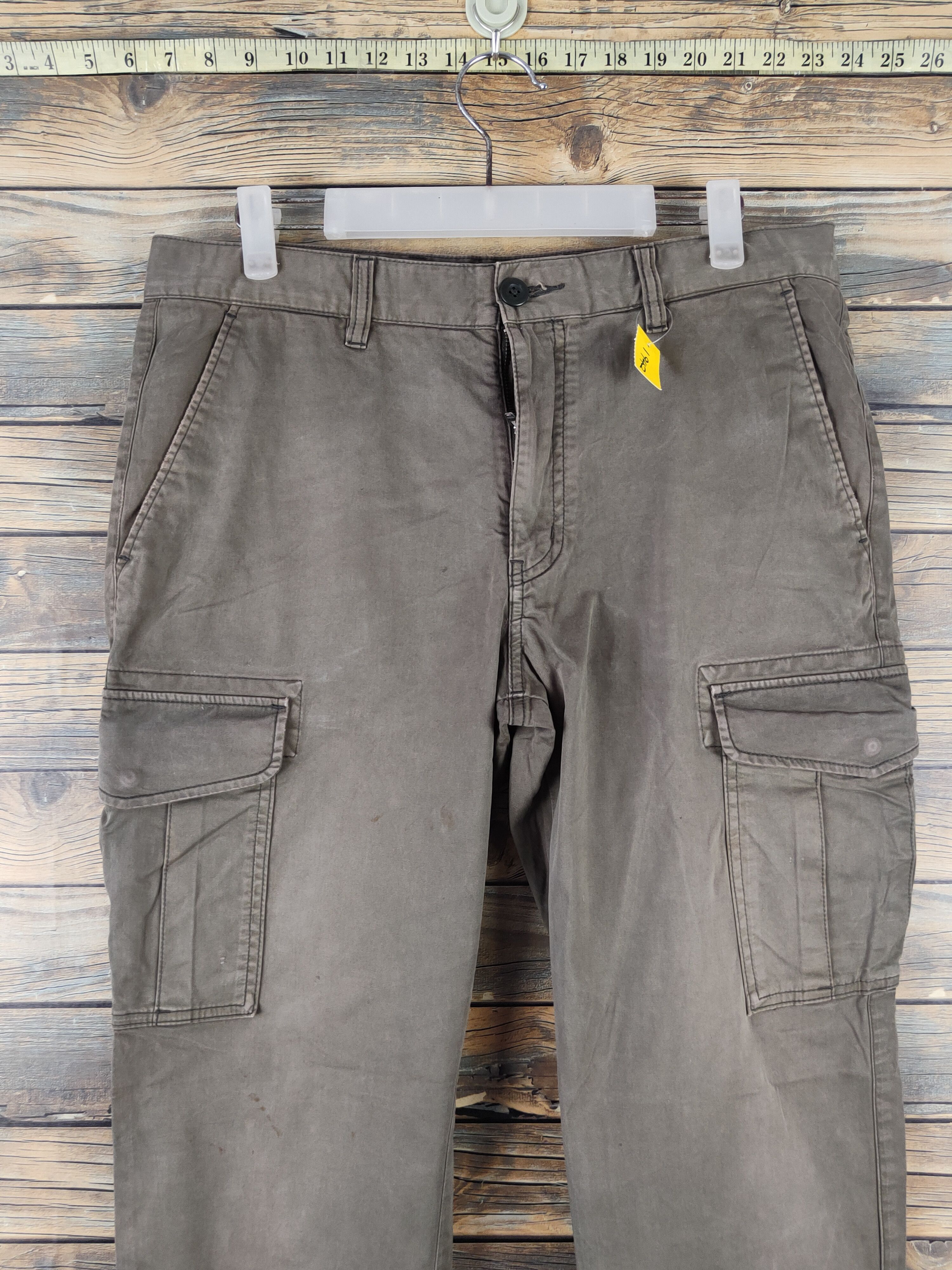 Japanese Brand DL Uniqlo Olive Multipocket Cargo Pants #1942 Size US 34 / EU 50 - 2 Thumbnail