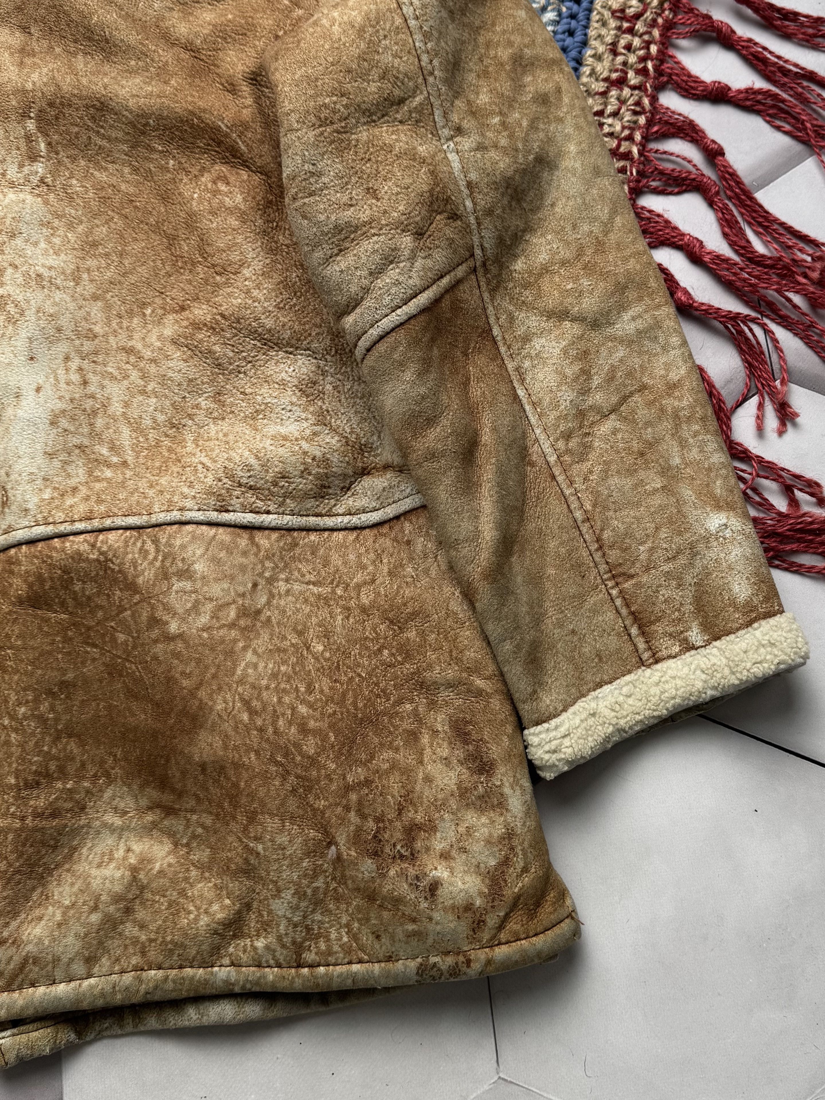 Japanese Brand Vintage Real Sheepskin Faded Jacket (E4) Size US M / EU 48-50 / 2 - 18 Thumbnail