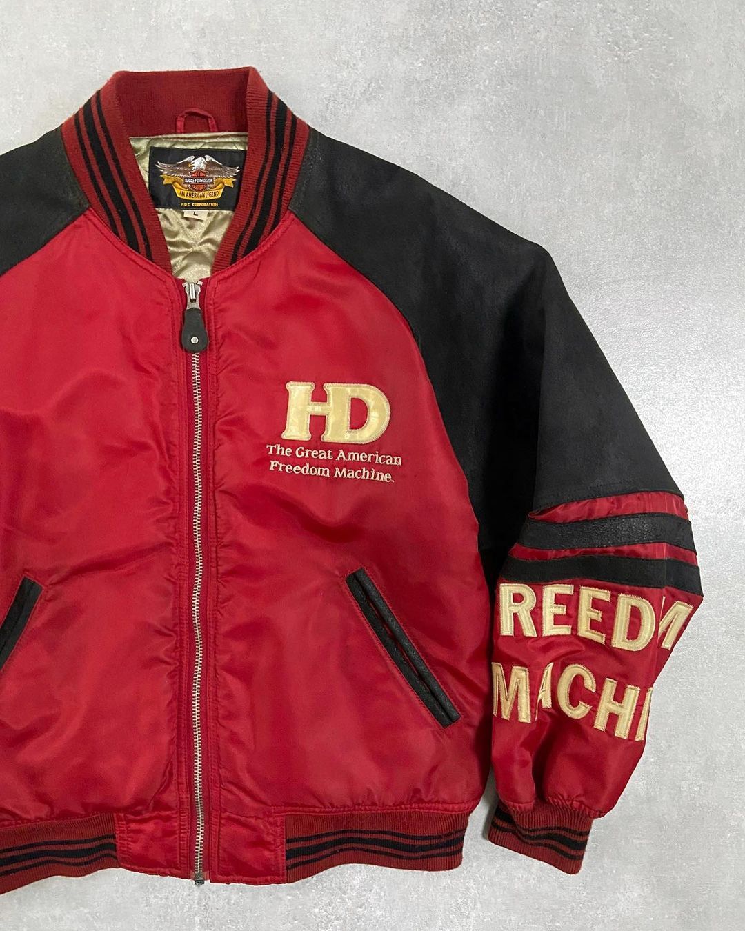 Harley Davidson VINTAGE 1990s HARLEY-DAVIDSON REFLECTIVE LOGO BOMBER JACKET Size US L / EU 52-54 / 3 - 5 Thumbnail