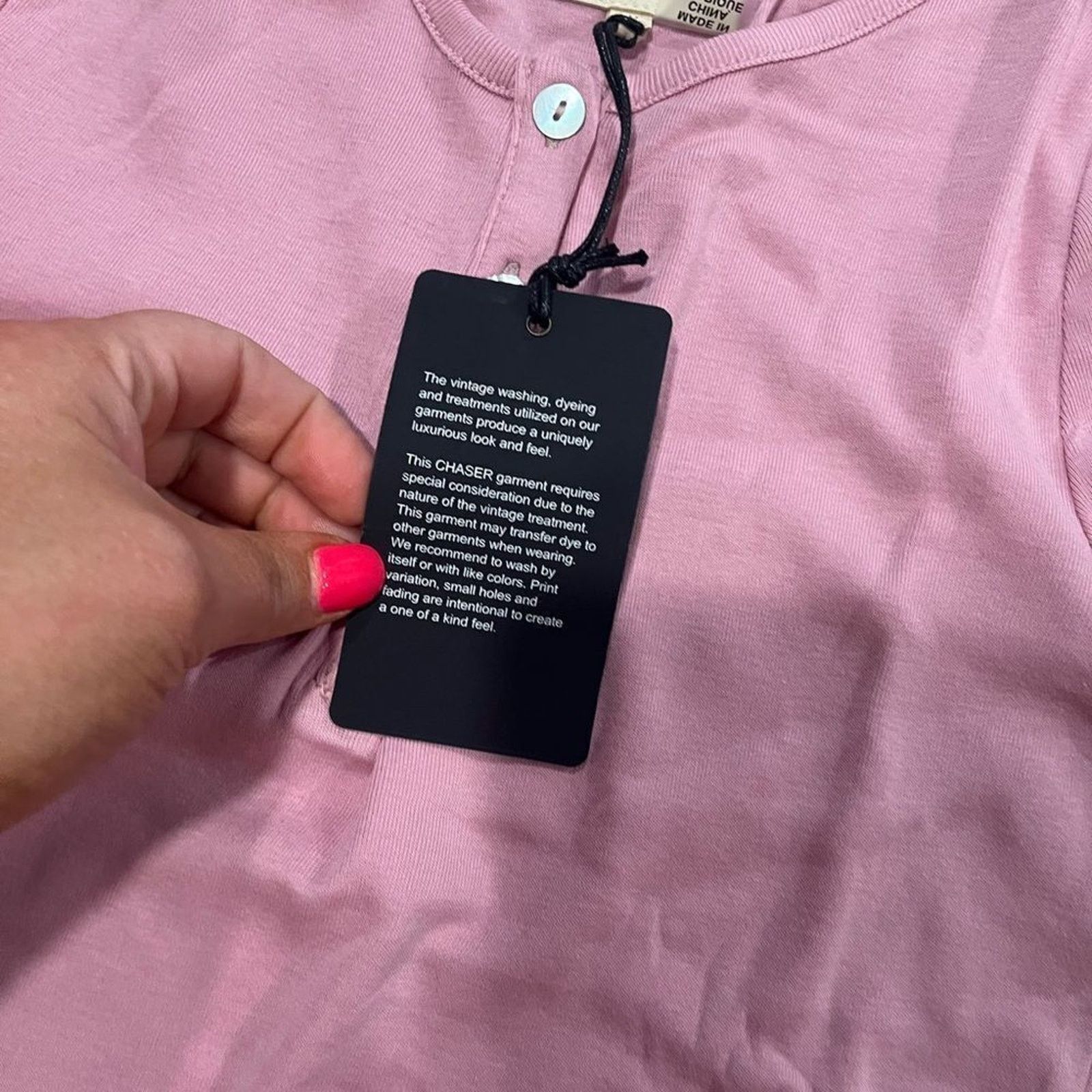Vintage NWT Chaser Bubblegum Pink Henley 1/2 Sleeve Top Size S Size S / US 4 / IT 40 - 3 Thumbnail