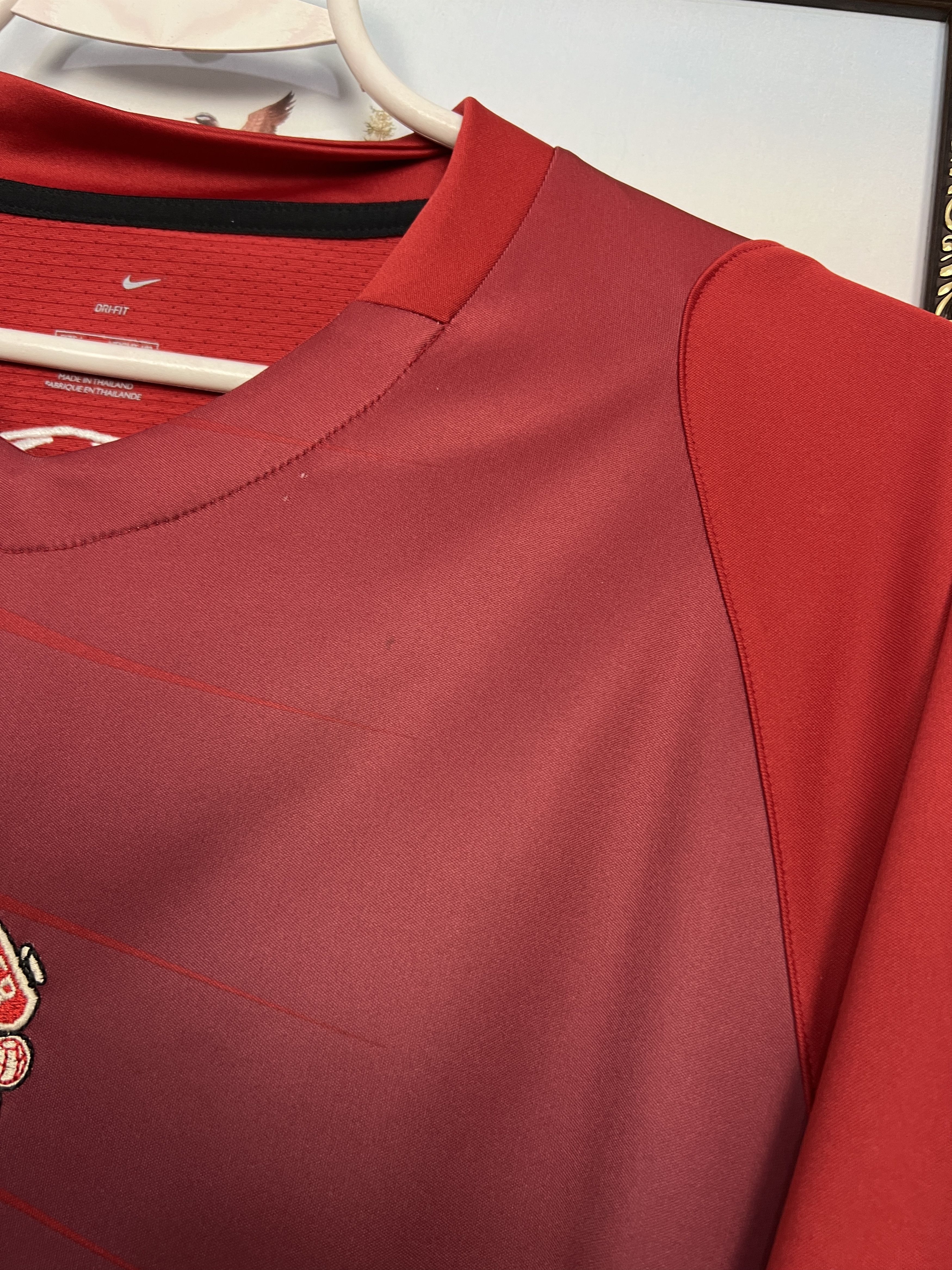 Nike Vintage Nike Manchester United Football Train Shirt Soccer Size US L / EU 52-54 / 3 - 5 Thumbnail