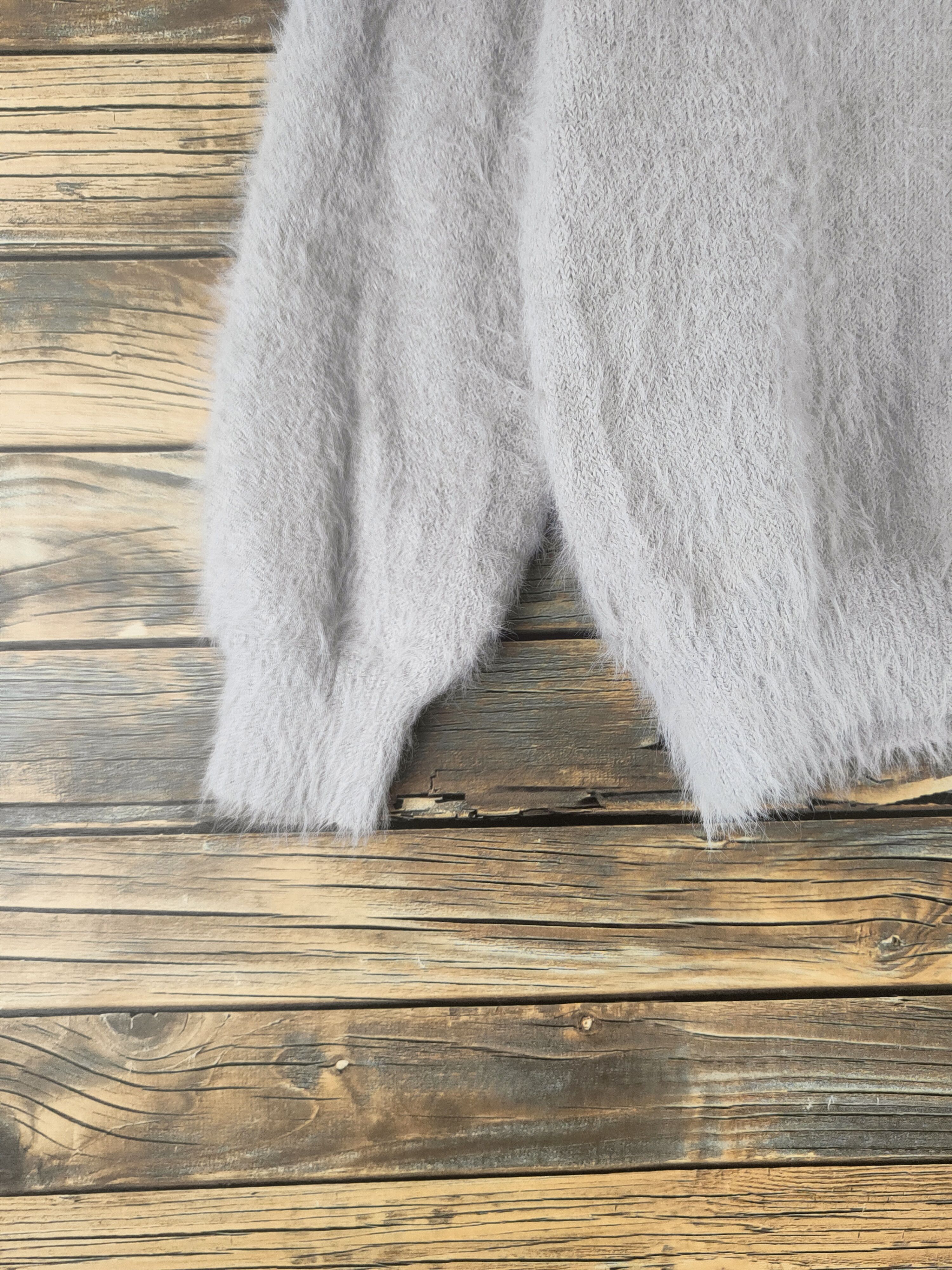 Japanese Brand DL Japanese Brand Gray shaggy Fur Mohair Knitwear #46-501 Size S / US 4 / IT 40 - 4 Thumbnail
