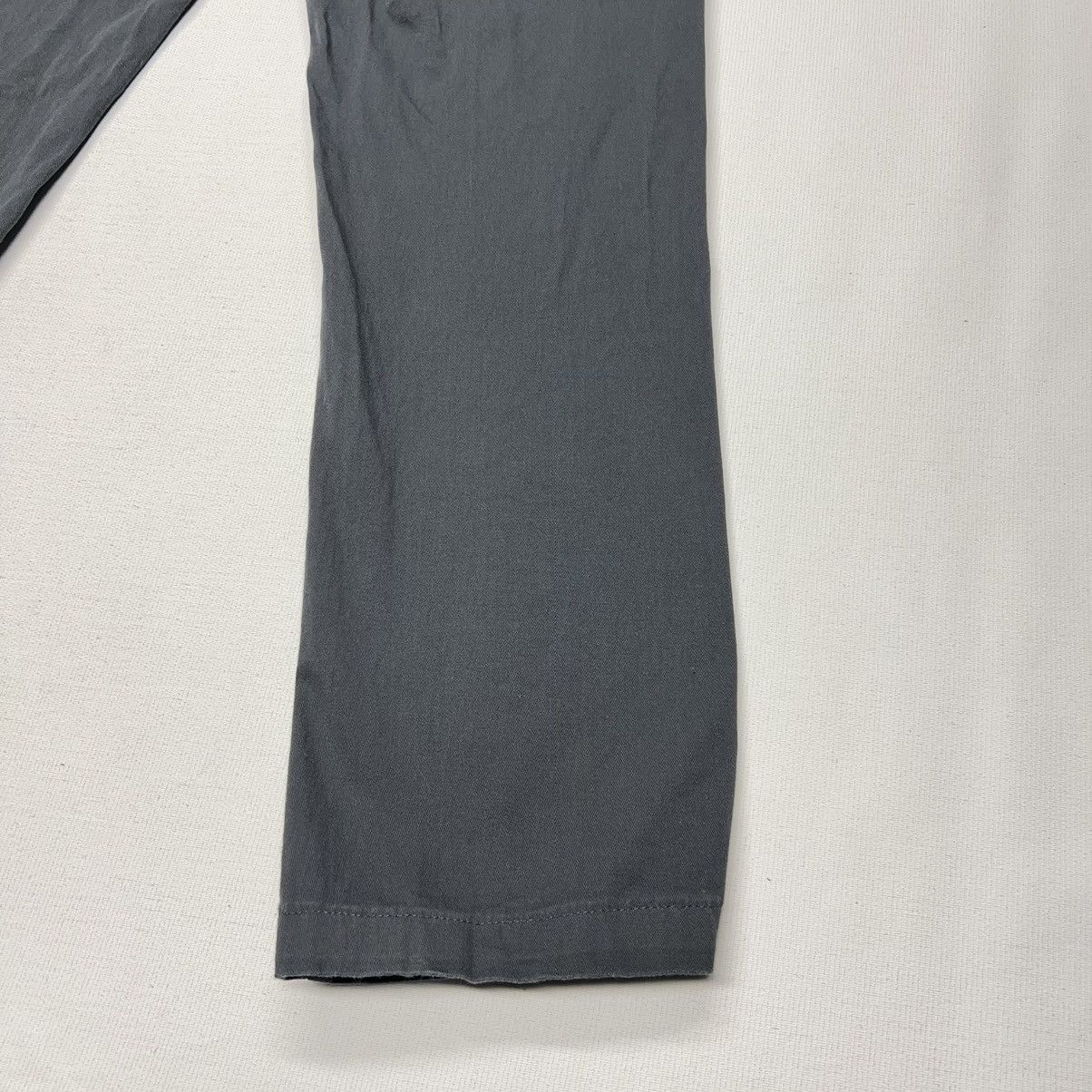 Dickies Dickies Pants Grey Slim Taper Leg Chino Workwear Casual Size US 30 / EU 46 - 13 Thumbnail