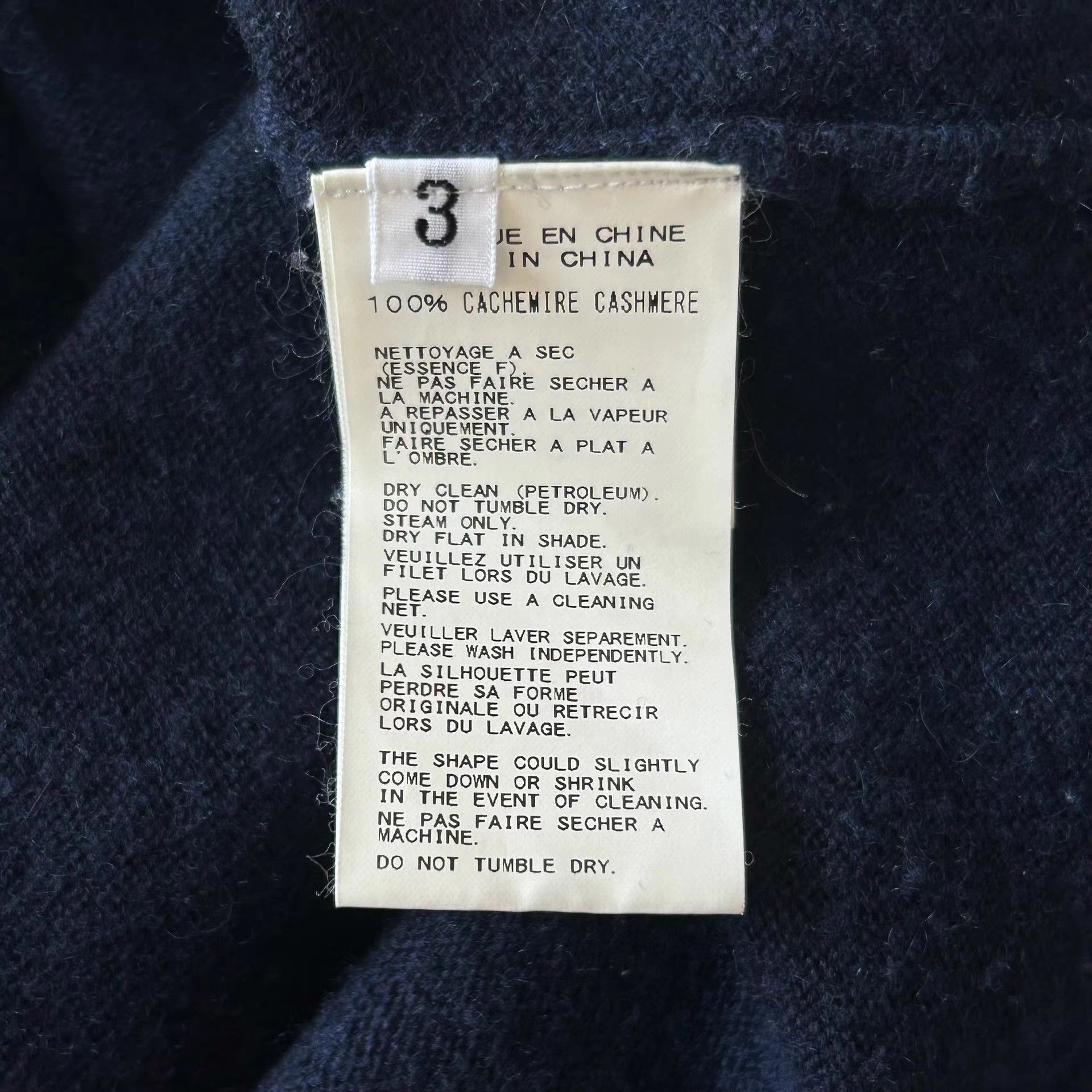 Yohji Yamamoto Yohji Yamamoto 13aw Embroidered Cashmere Cardigan K4 Size US L / EU 52-54 / 3 - 7 Thumbnail