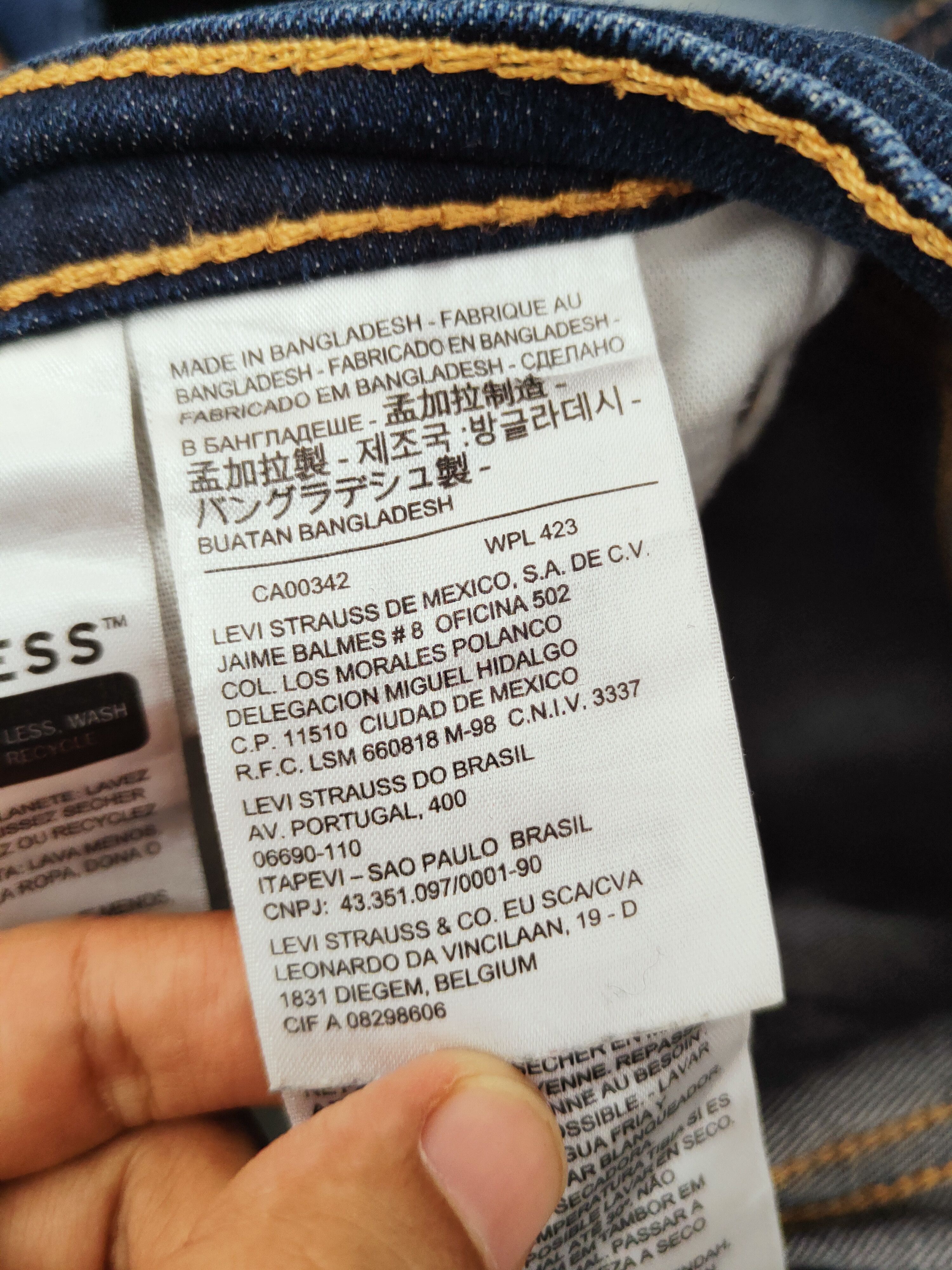 Levi's Levi's Dark Blue Distressed Ripped Jeans #S2707 Size US 33 - 18 Thumbnail