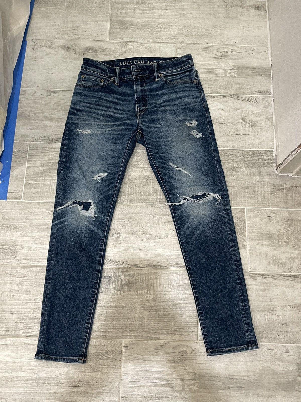 American Eagle Outfitters AMERICAN EAGLE FLEX 30X30 BLUE DISTRESSED DENIM Size US 30 / EU 46 - 1 Thumbnail