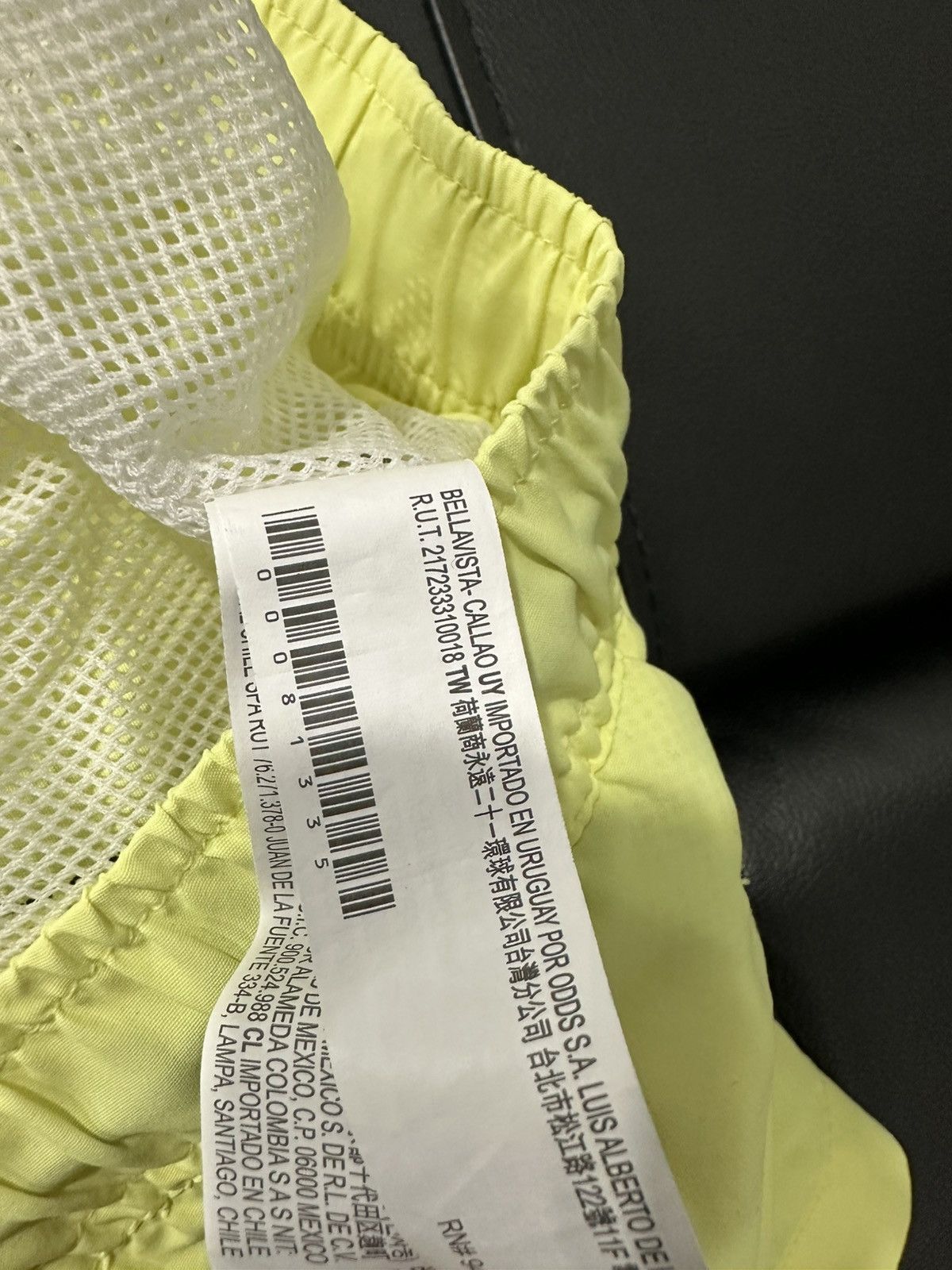 Other Forever 21 Neon Yellow Swimming Trunks Size Medium Size US 32 / EU 48 - 5 Thumbnail